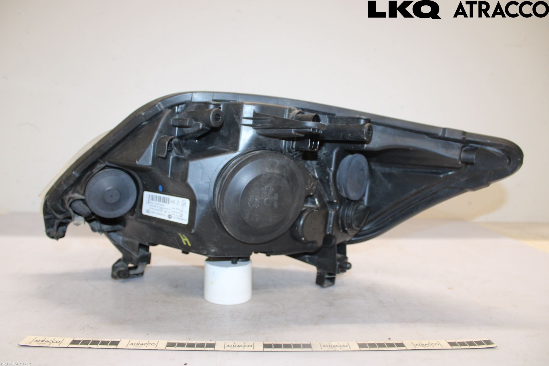 Ford KUGA 08-12 Strålkastare Höger