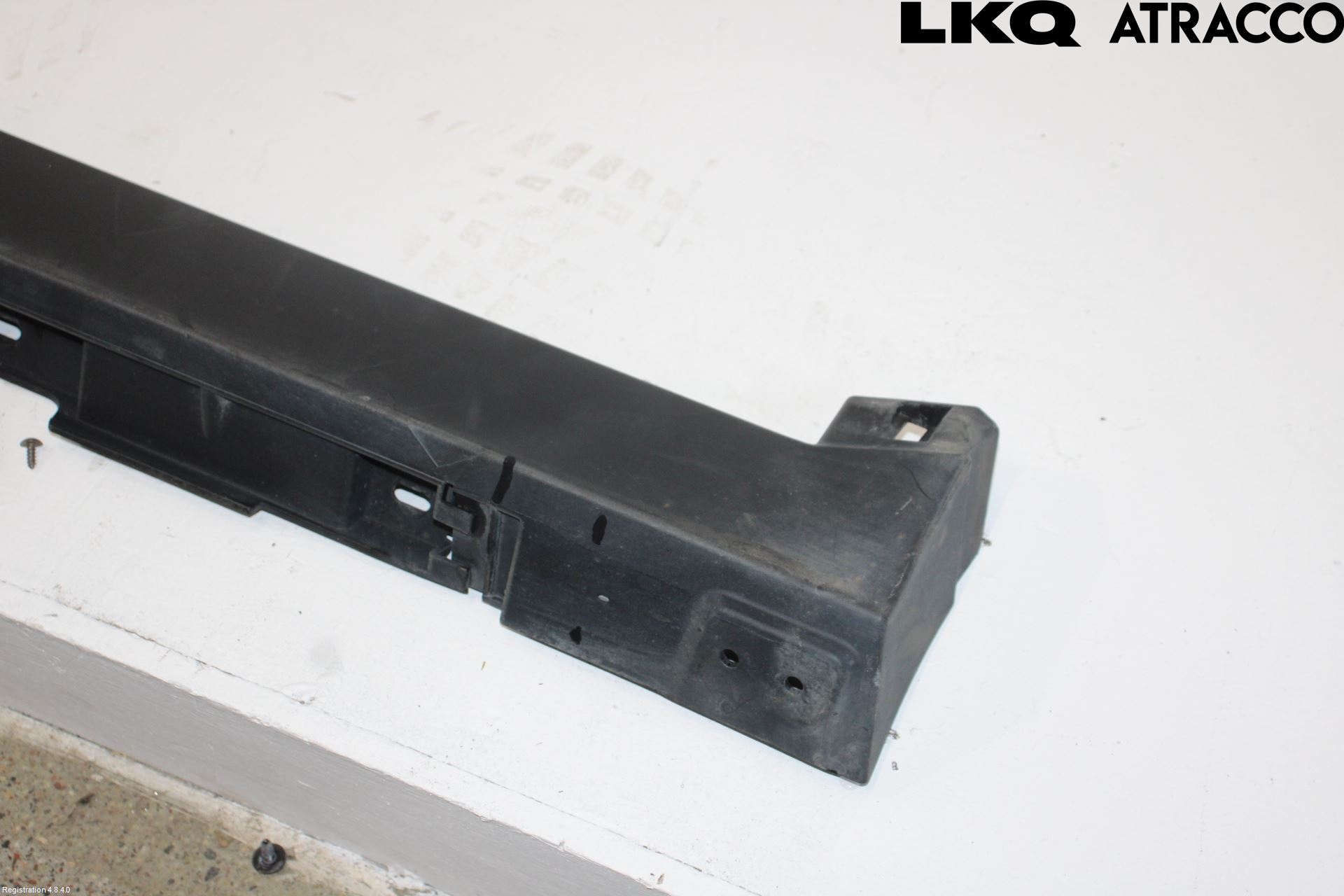 Jaguar F-PACE Sidokjol Vä