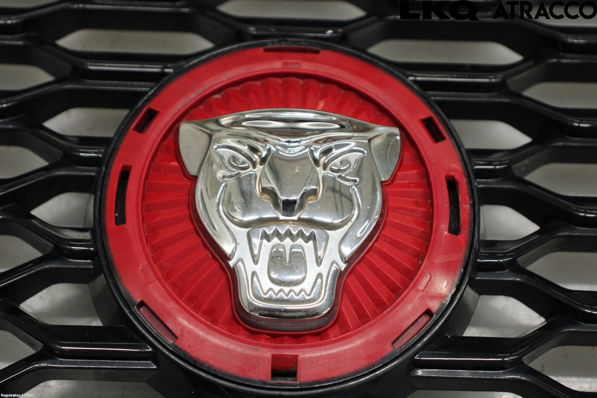 Jaguar E-PACE 17- Grill Komp