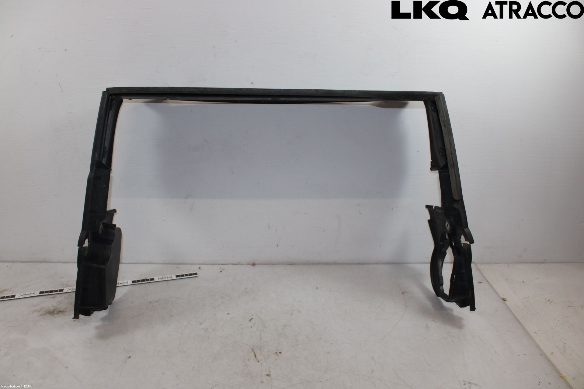 BMW 5 E60/61 Sed/Tou 02-10 Deflektor Plåt-Plast Kylning