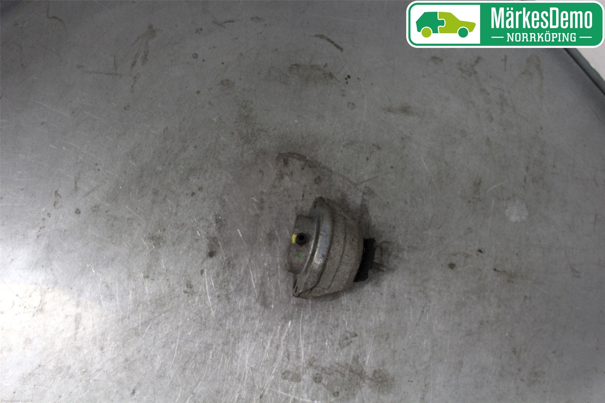 BMW 5 E60/61 Sed/Tou 02-10 Motorkudde