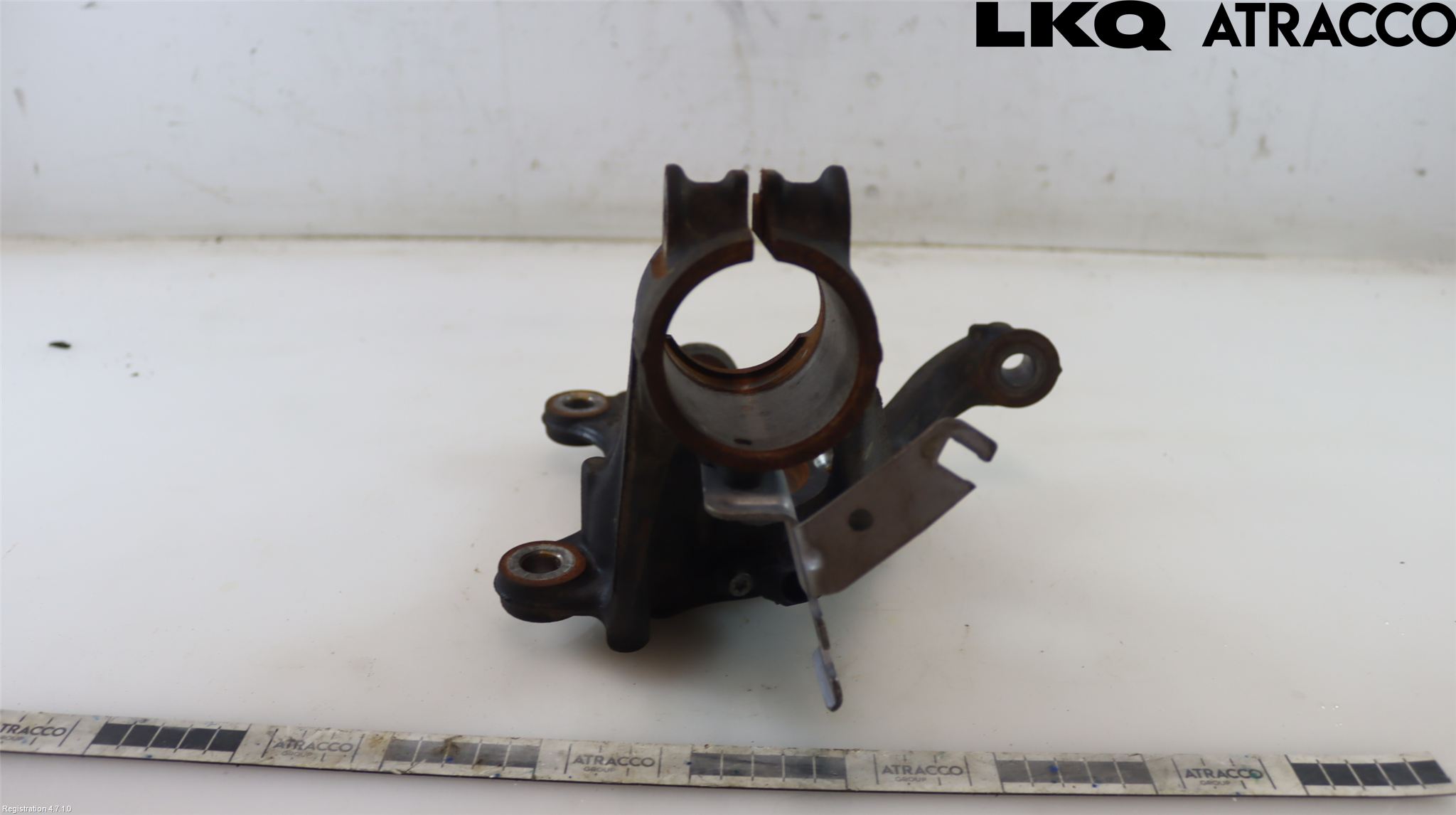 Skoda OCTAVIA (NX) 20- Styrspindel Lagerhus Vä