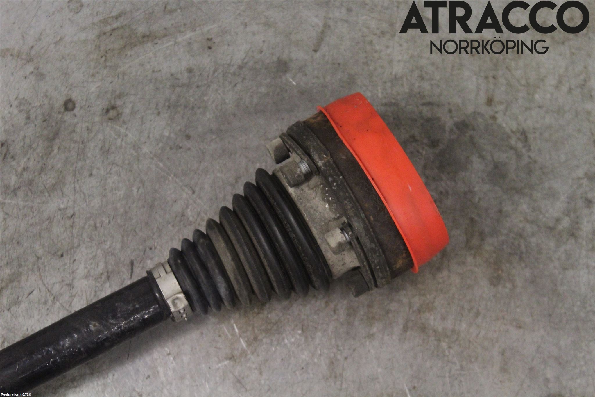 Volkswagen VW PASSAT 11-14 Drivaxel Bak Vänster