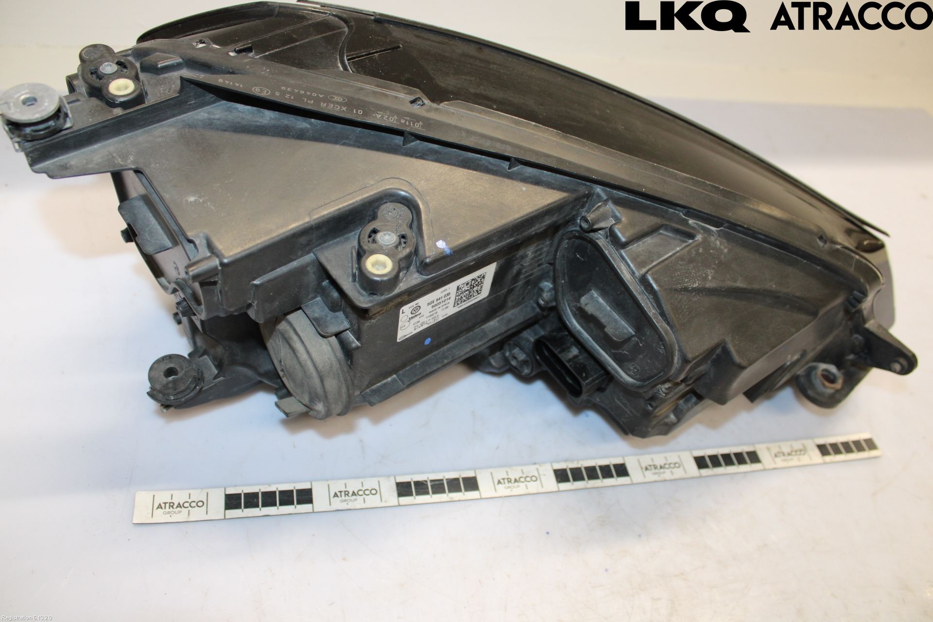 Volkswagen VW GOLF / E-GOLF VII 13-20 Strålkastare Vänster