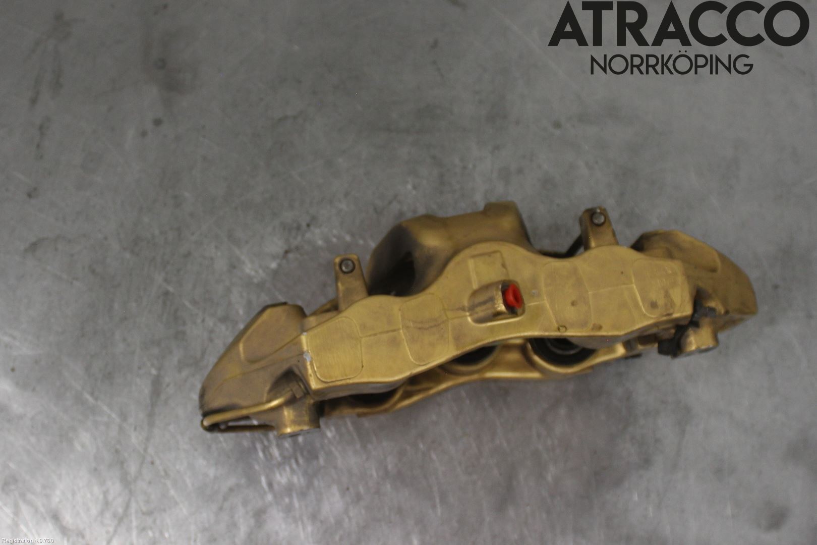 BMW 5 F10/F11/F18 09-17 Bromsok Fram Vänster