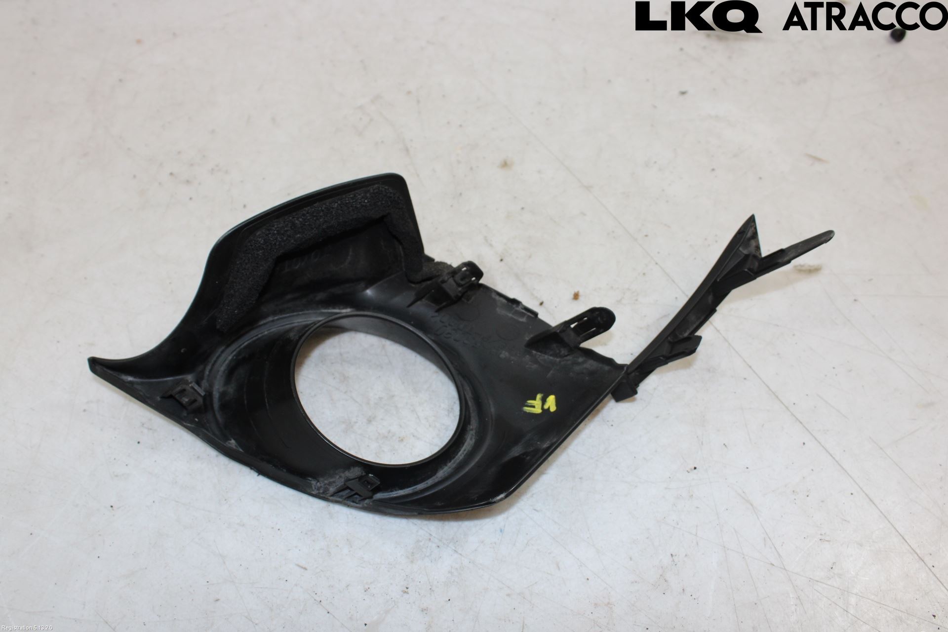 Lexus IS 250/350 14-20 Dimljussarg Fram