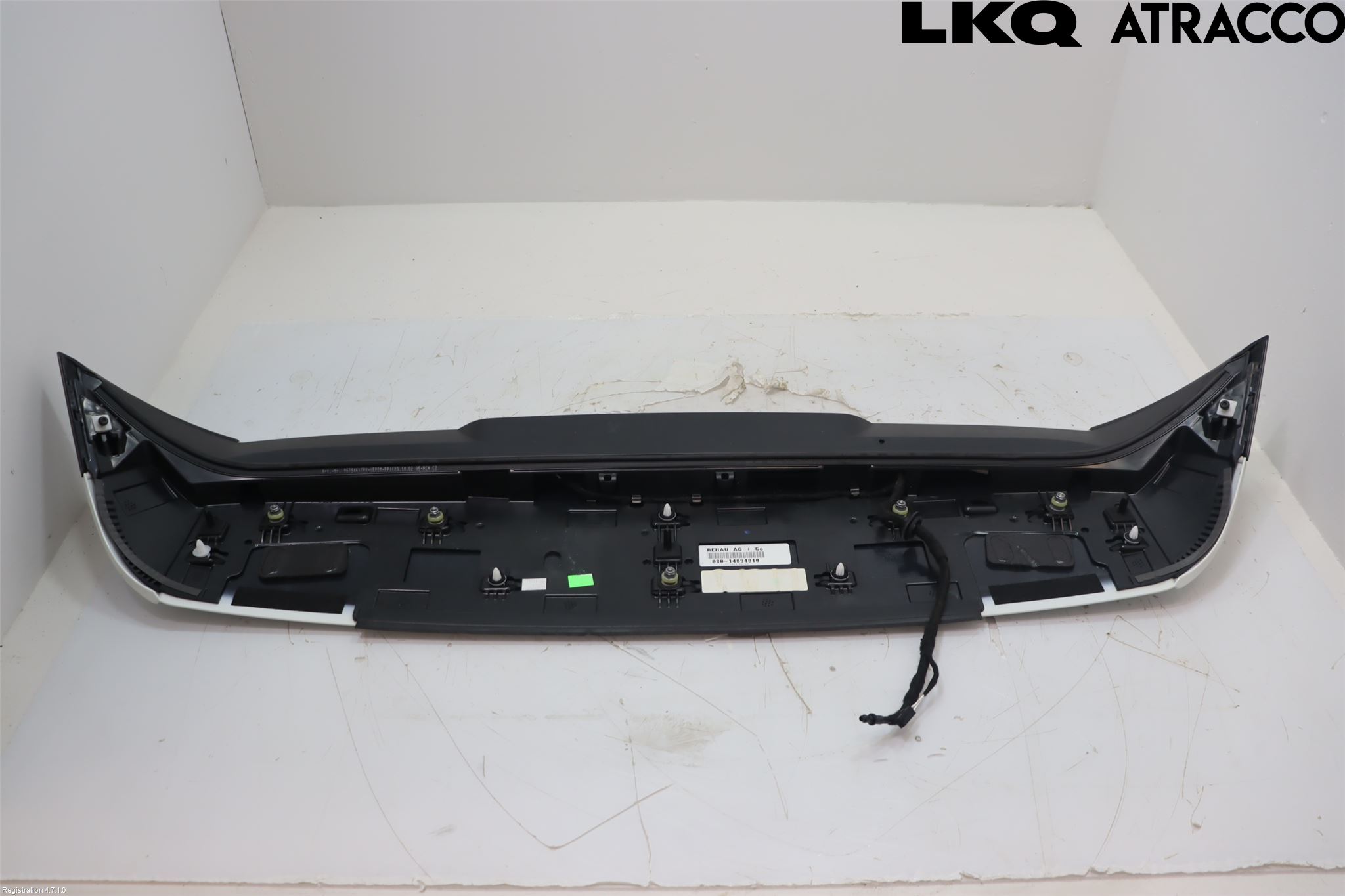 Volkswagen VW GOLF / E-GOLF VIII 20- Spoiler Baklucka