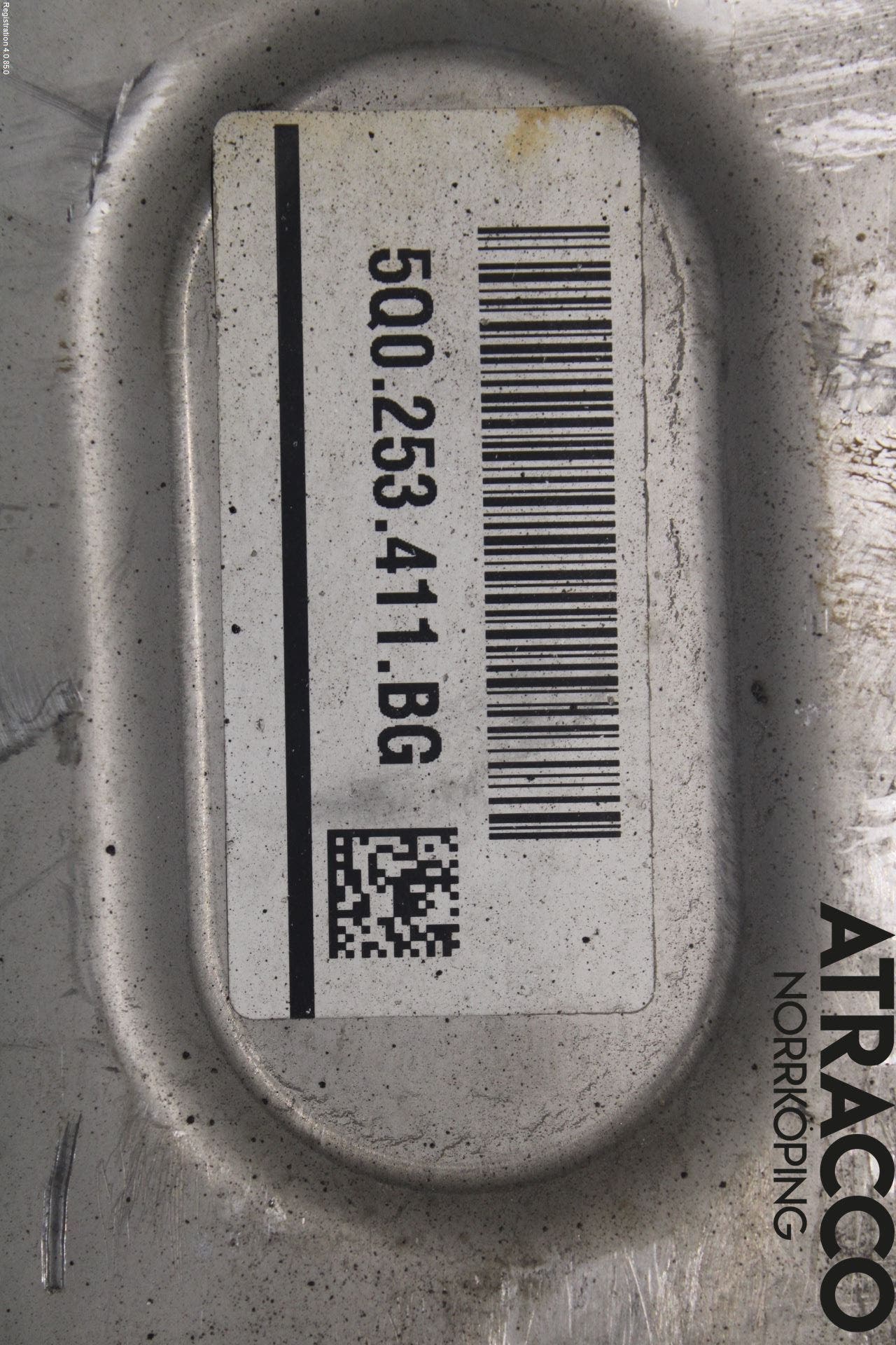 Audi A3/S3 8Y 21- Avgas Halvsats