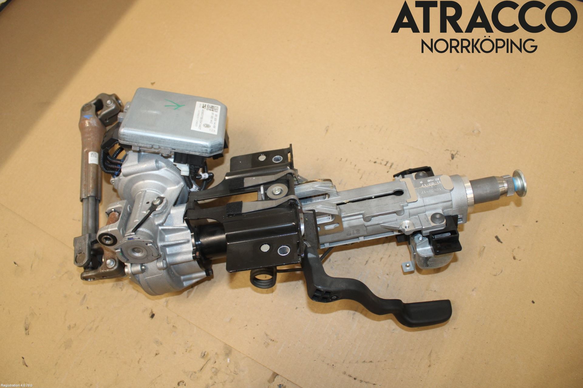 Audi A1/S1 11-18 Rattaxelagg Med Inb Servo