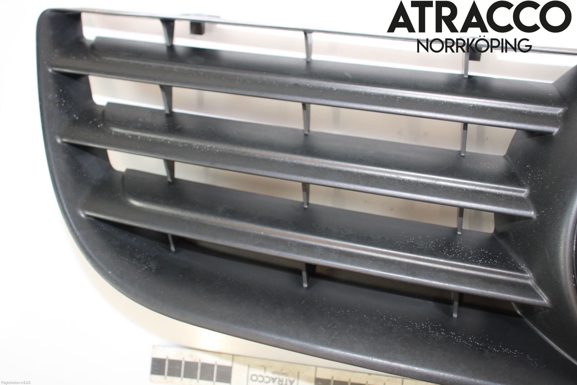 Volkswagen VW POLO 05-09 Grill Komp