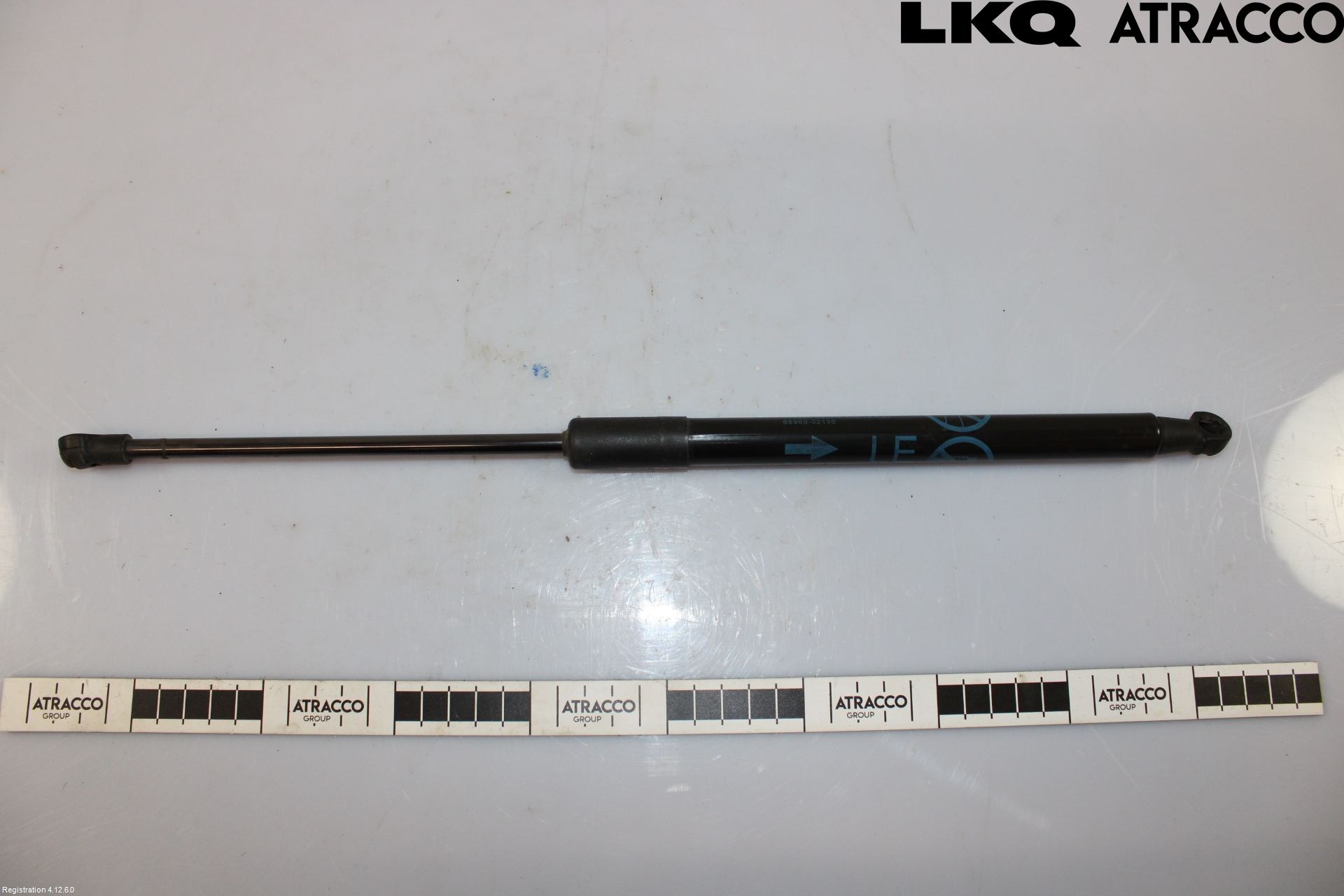 Toyota AURIS 13-19 Gasfjäder Baklucka