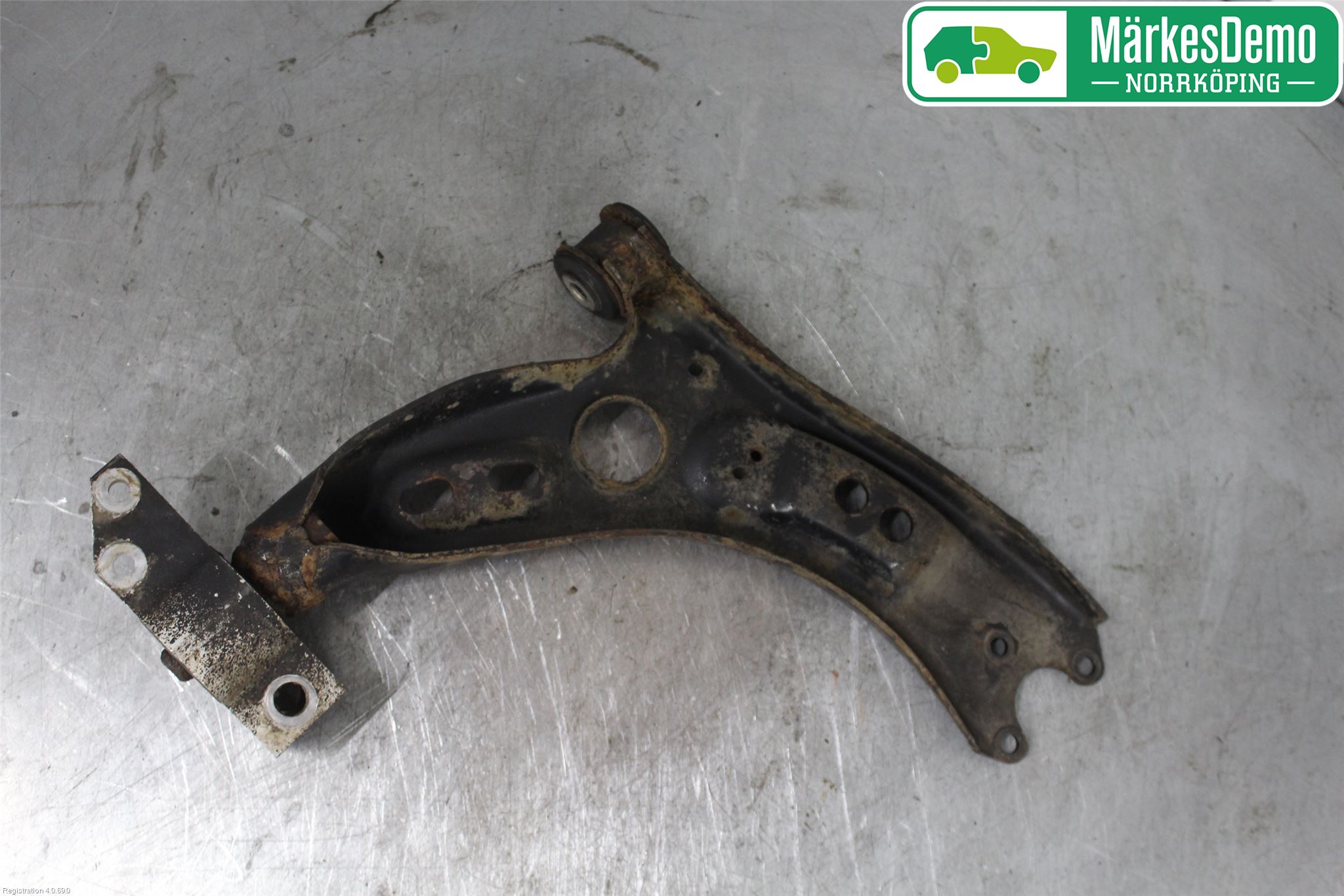 Seat ALTEA Bärarm Fram Undre Vä