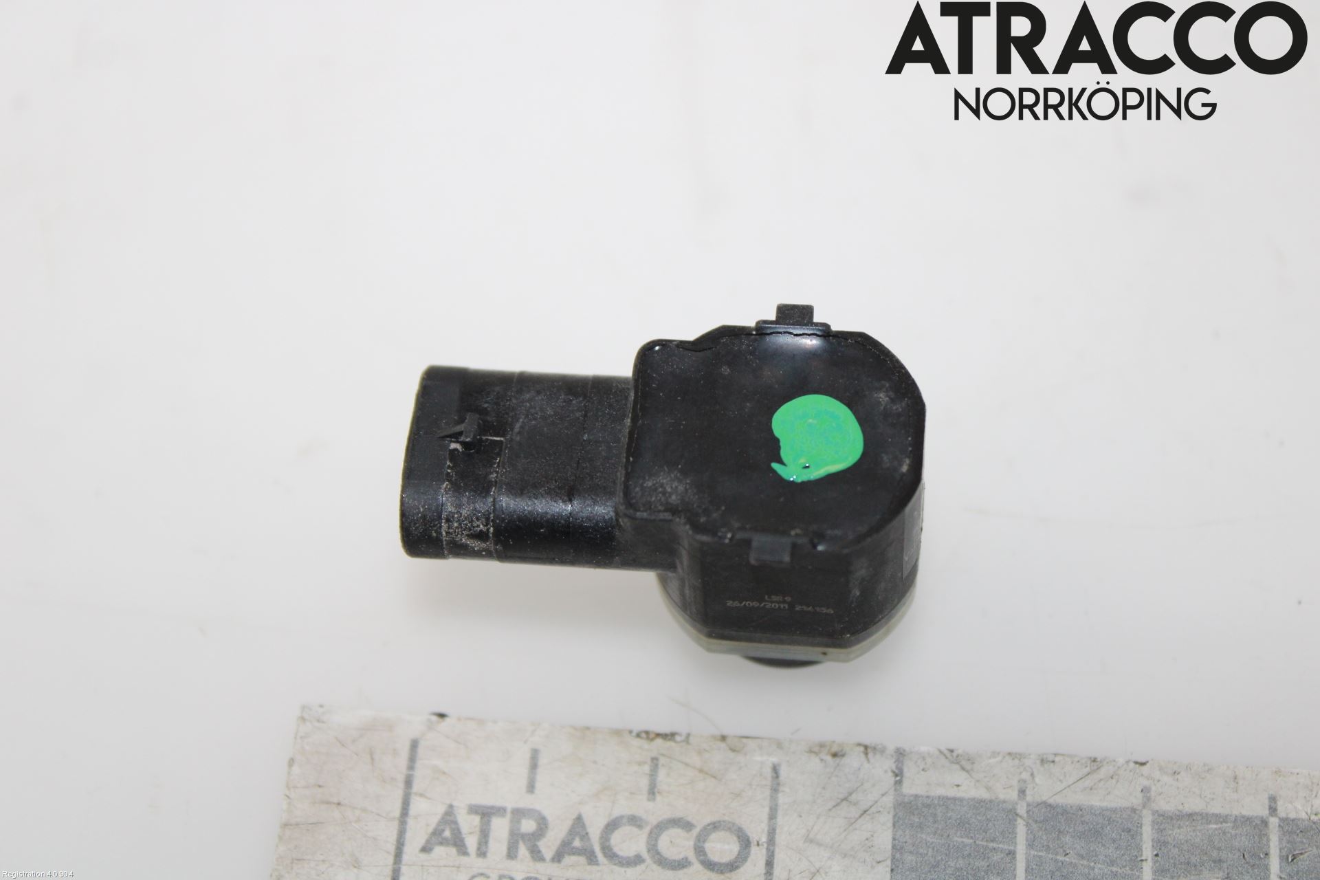 Volkswagen VW PASSAT 11-14 Parkeringshjälp Frontsensor