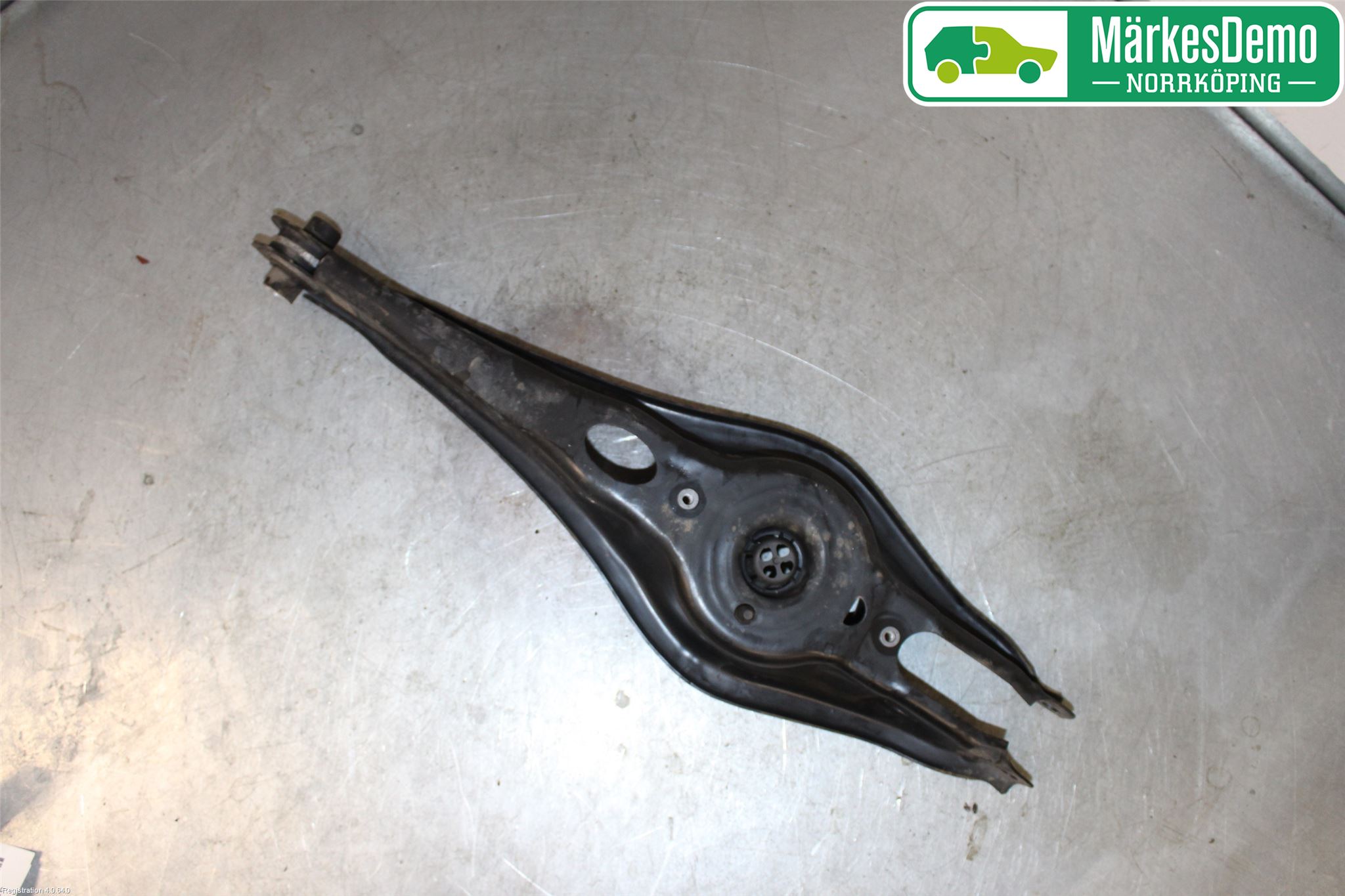 Audi A3/S3 8V 13-20 Bärarm Bak Höger