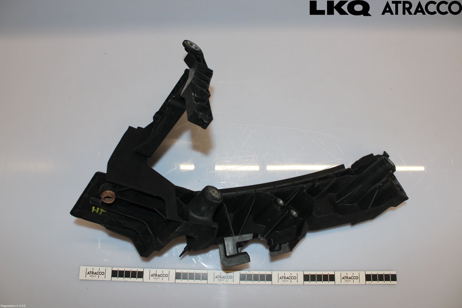 Audi Q5 09-16 Strålkast Fästsarg