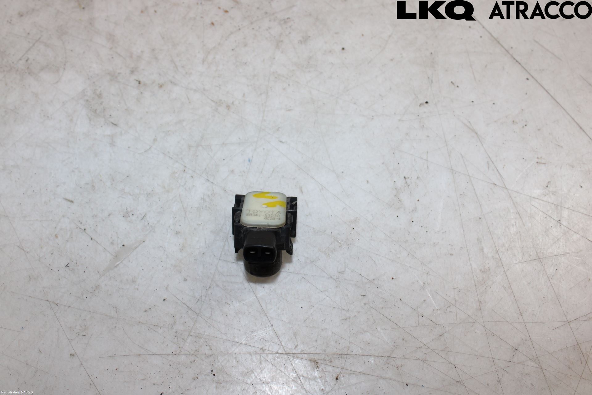 Lexus IS 250/350 14-20 Parkeringshjälp Frontsensor