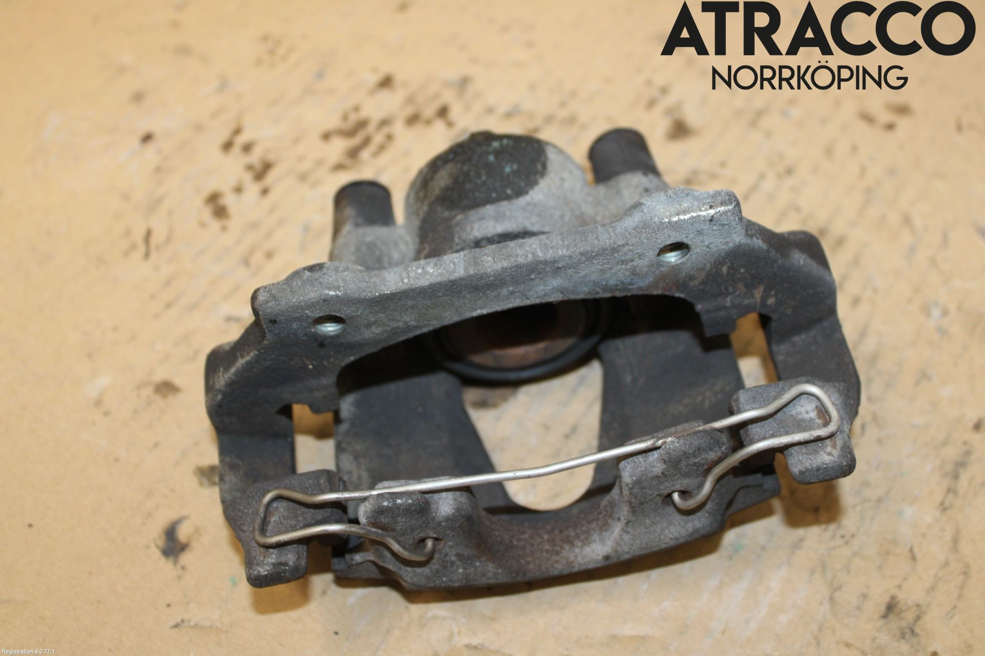 Jaguar XK8/XKR   96-06 Bromsok Bak Höger