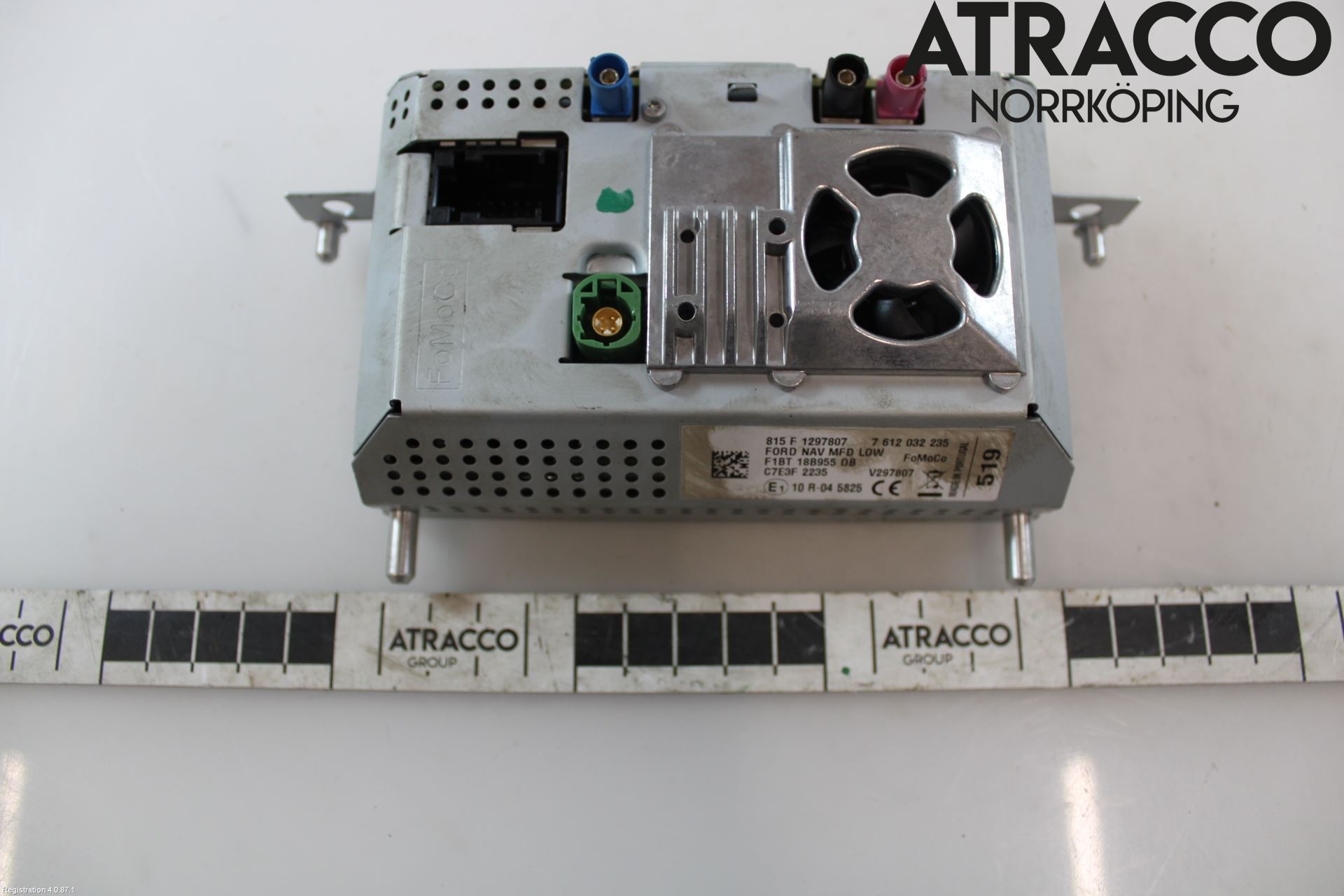 Ford FIESTA 13-17 Bildskärm