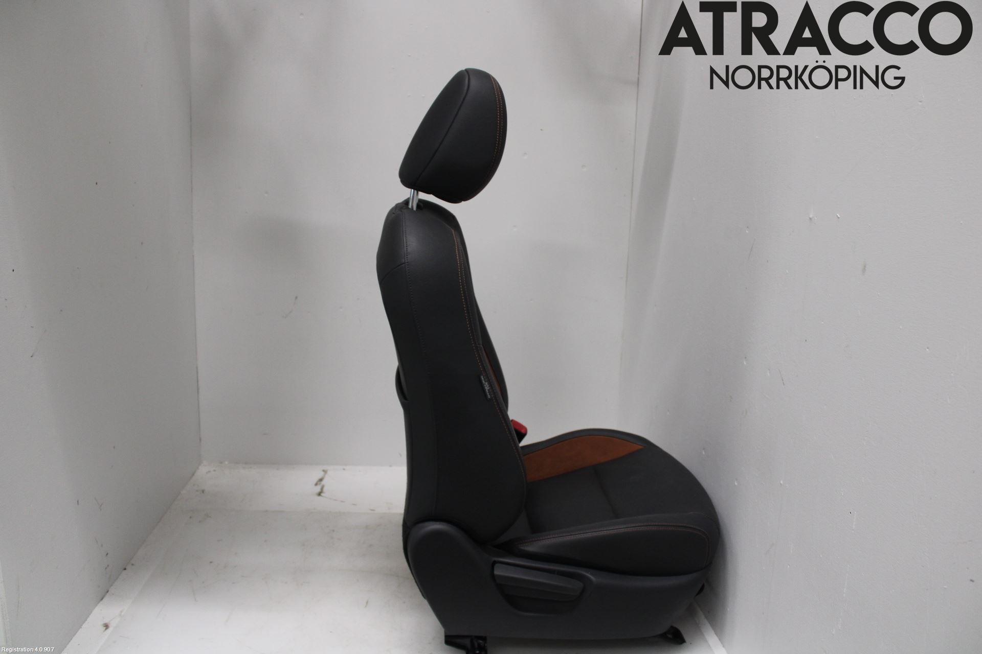 Toyota AVENSIS 16-18 Inredning Stol Fram Hö