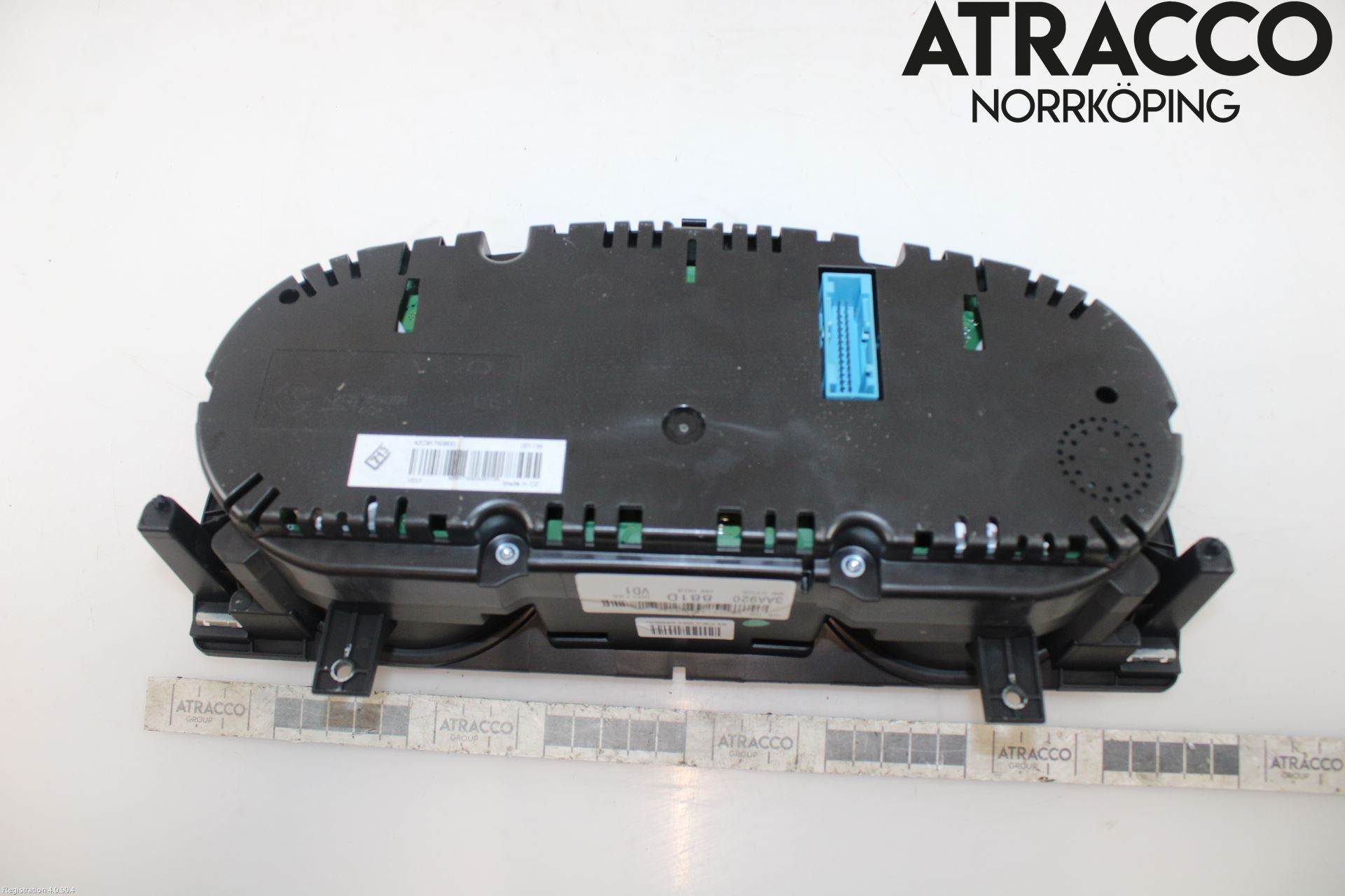 Volkswagen VW PASSAT 11-14 Instrument Komb