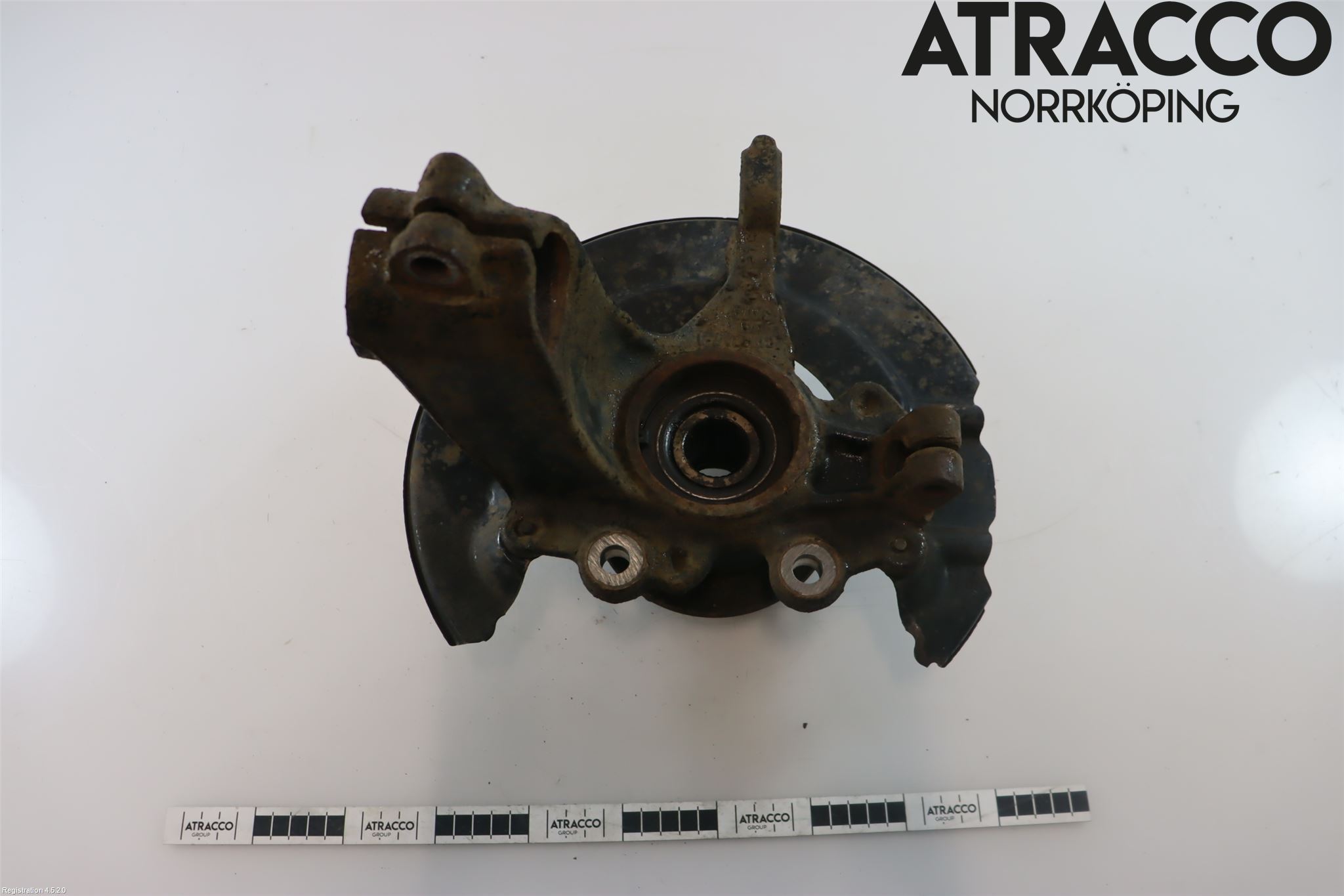 Ford FOCUS 15-18 Styrspindel Lagerhus Hö