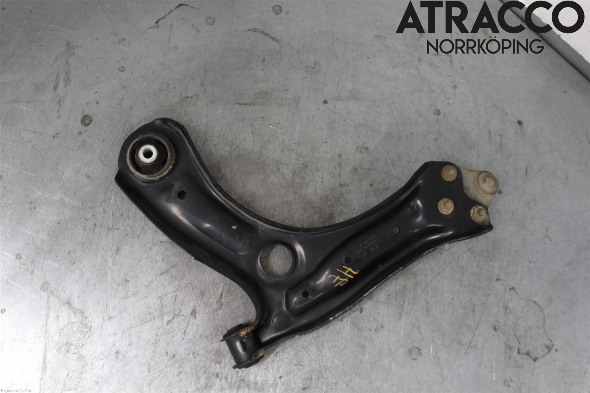 Skoda FABIA 15-21 Bärarm Fram Undre Hö
