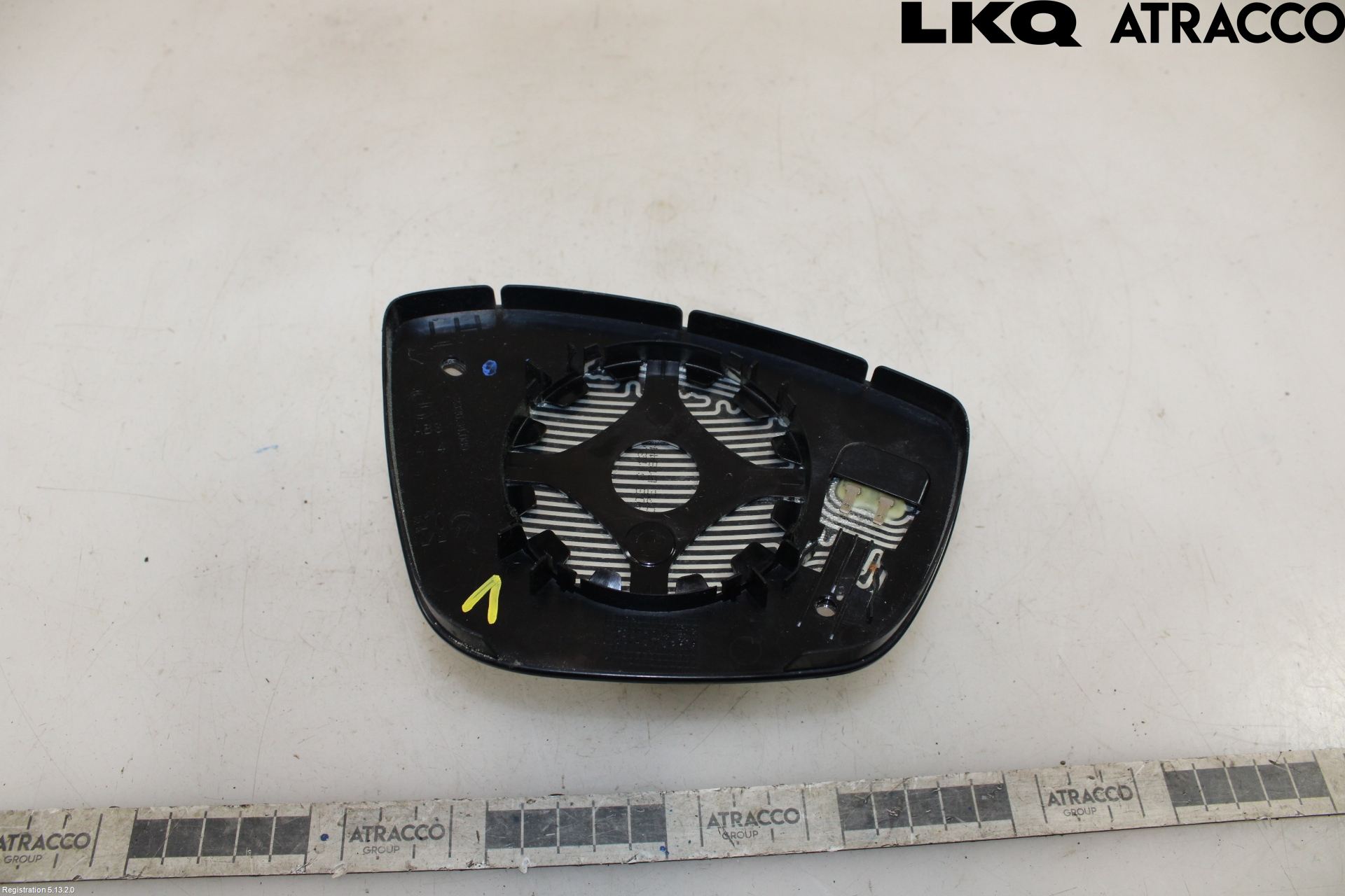 Peugeot PEUGOT 208 16-19 Spegelglas Vä