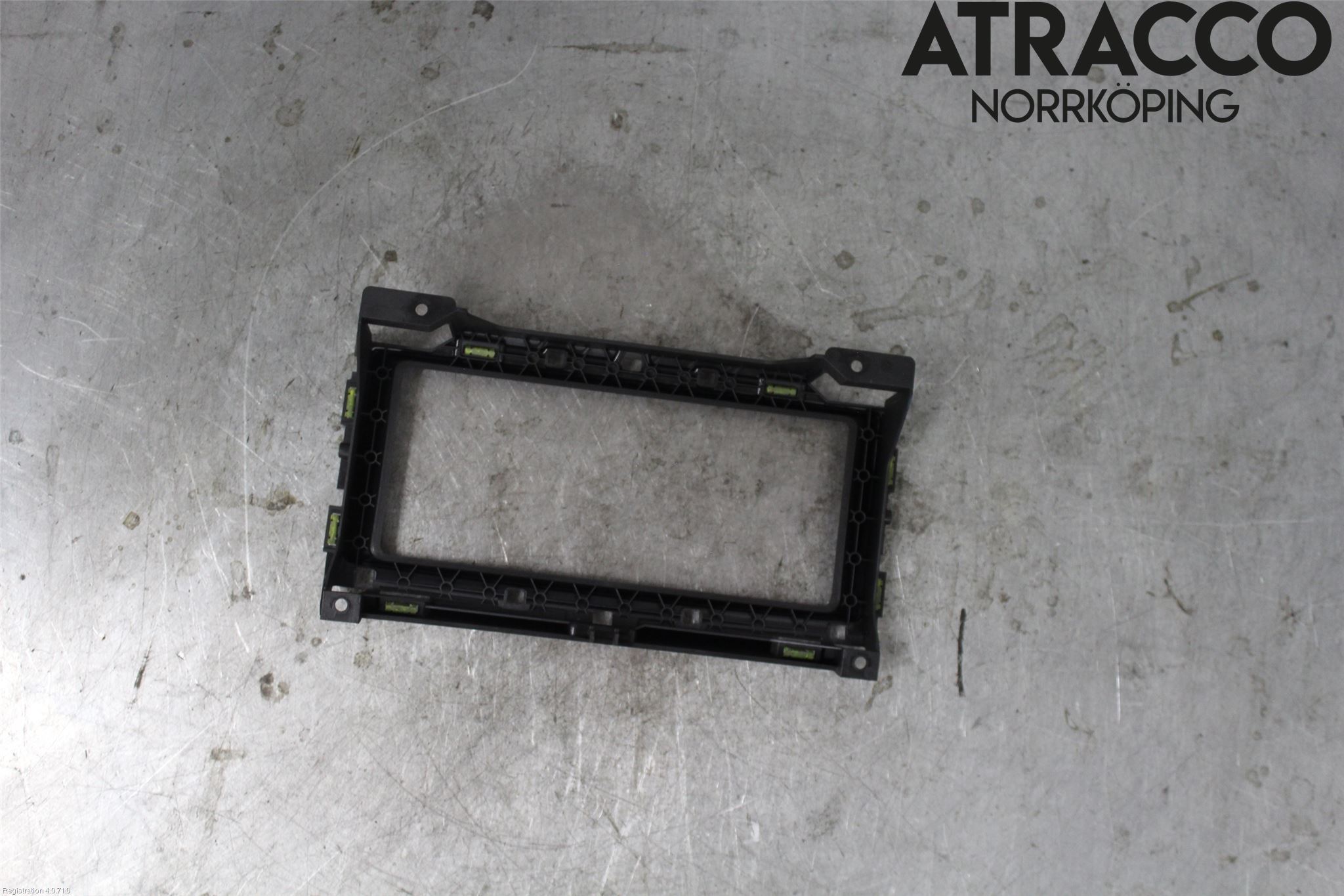 Jaguar F-PACE Instrument-Radio Sarg