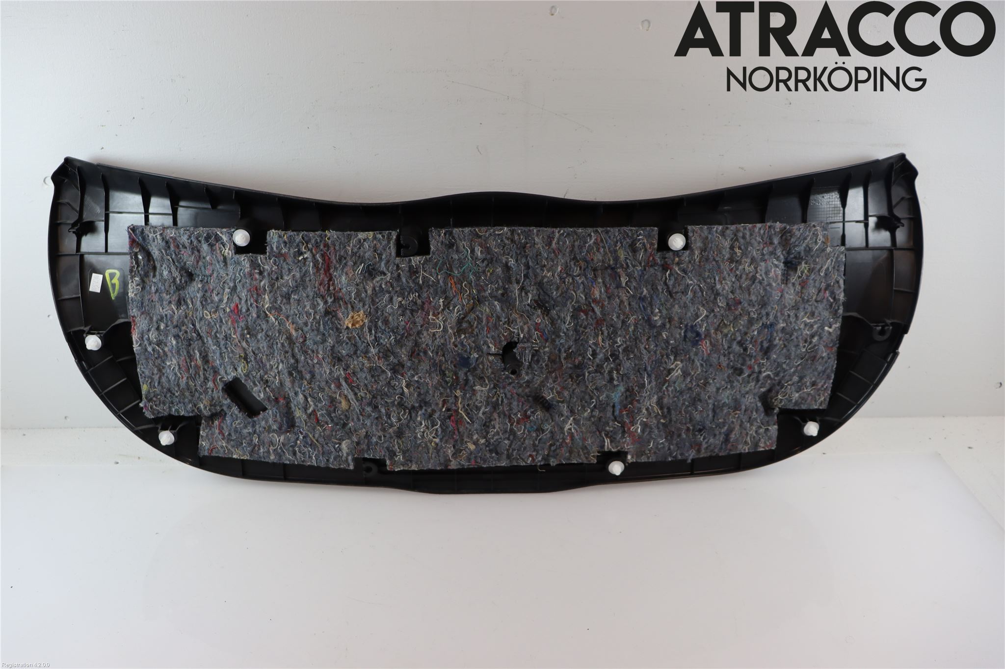 Toyota YARIS XP130 12-14 Inredning Bakluckeklädsel