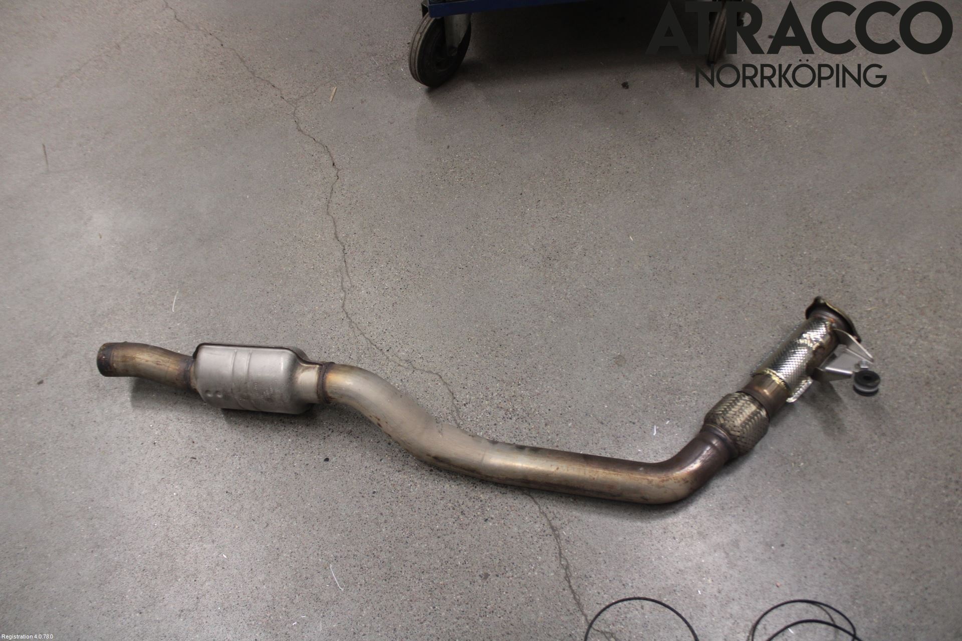 Audi A5 17- Avgas Främre Rör