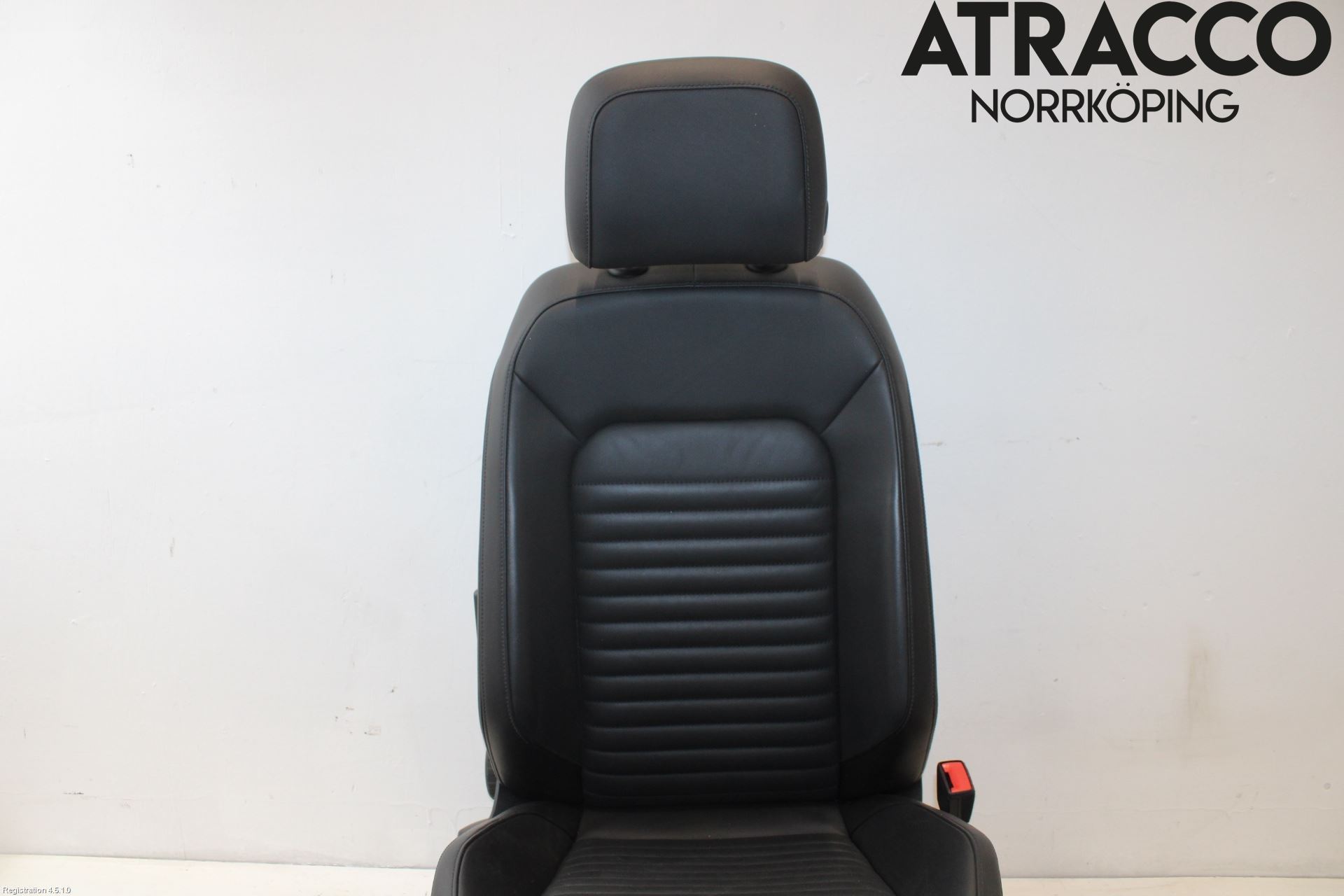 Volkswagen VW PASSAT 15-19 Inredning Stol Fram Hö
