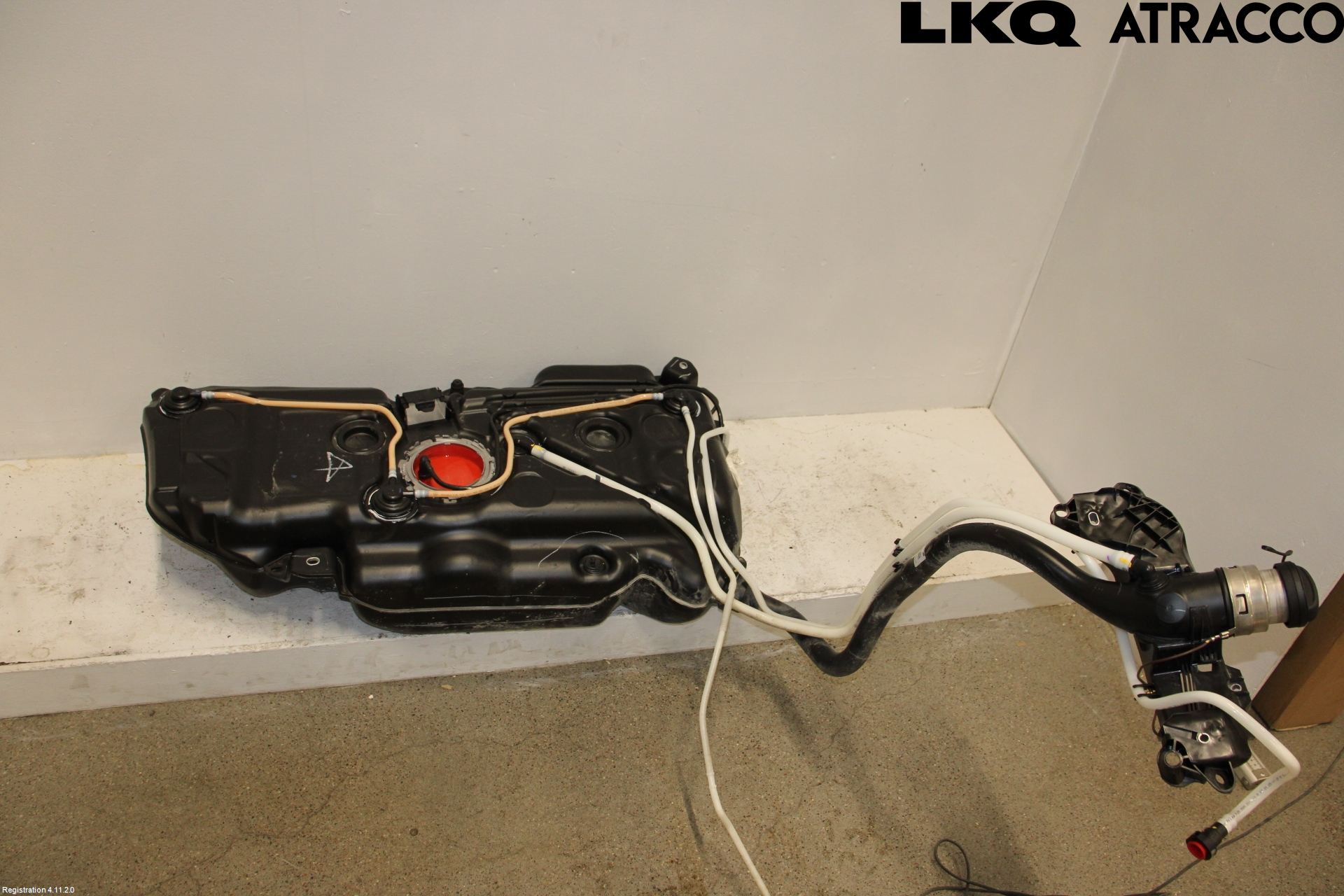 Volkswagen VW TOURAN 16- Bränsletank