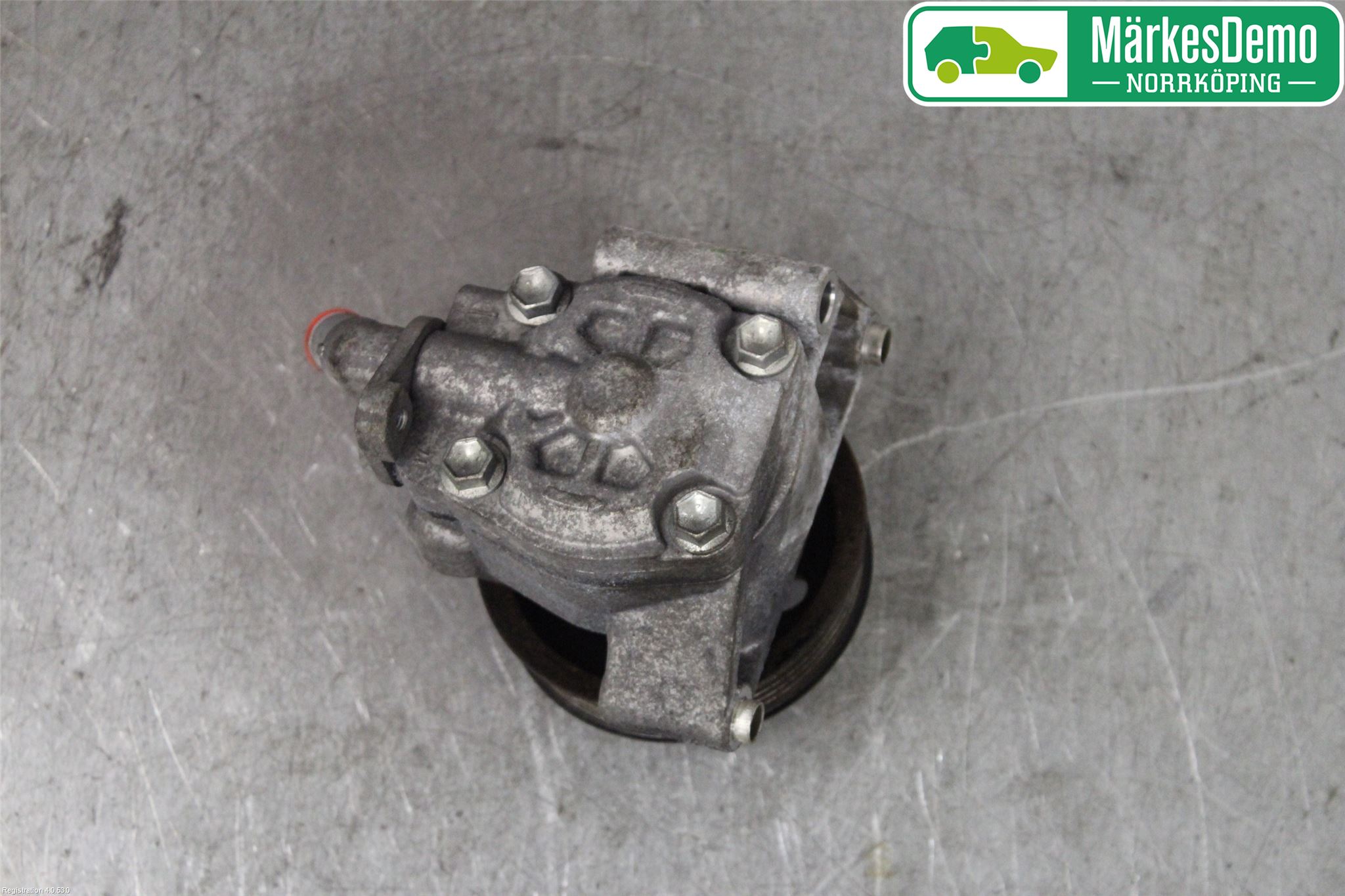 Jaguar XF 08-15 Styrservopump