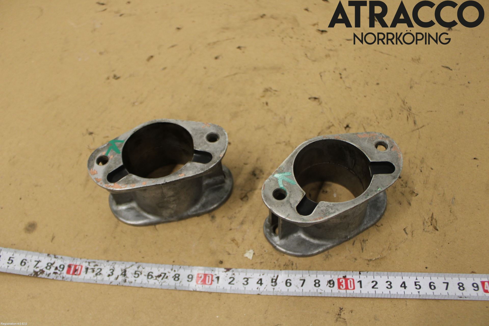 Jaguar XJ SERIE 2   73-79 Förgasaranslutning-Fot