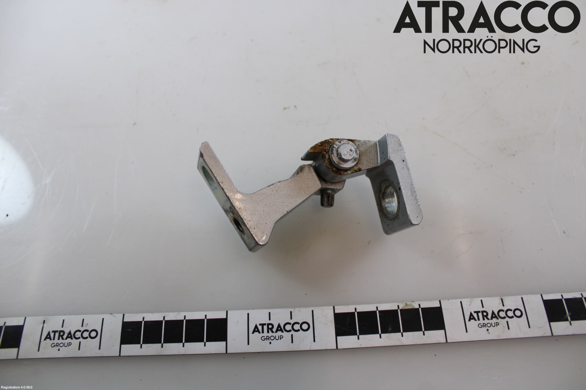 Audi A4 12-15 Dörrgångjärn