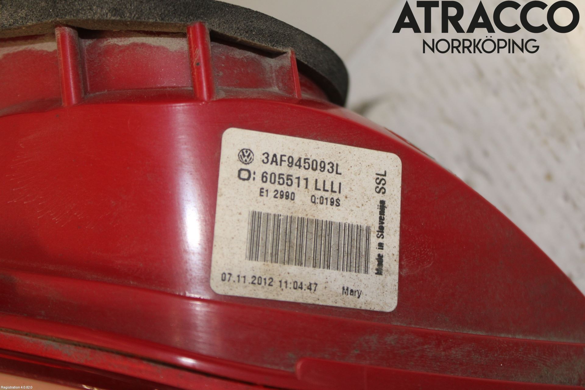 Volkswagen VW PASSAT 11-14 Bakljus Lucka Vä