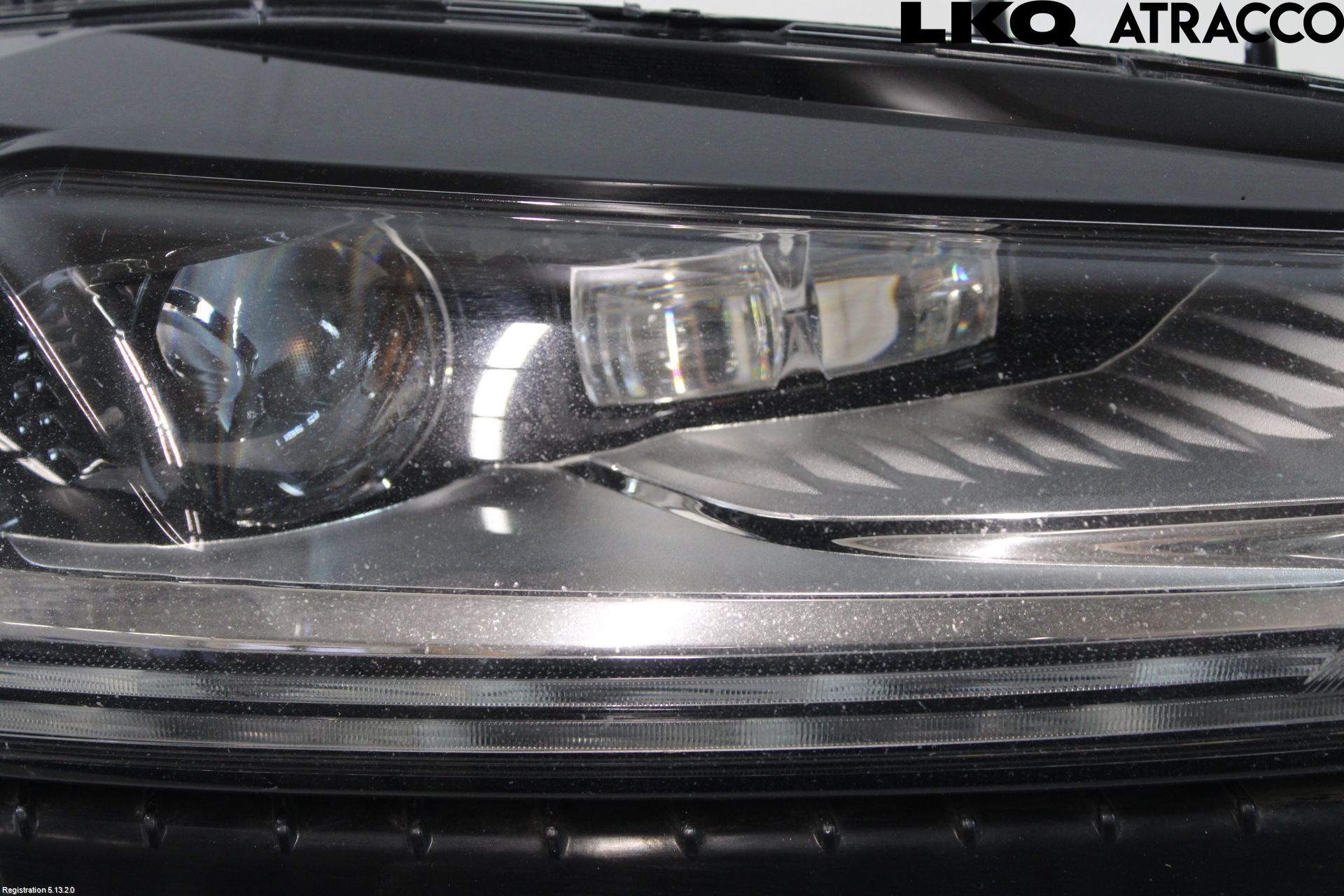 Ford MONDEO 15-22 Strålkastare Höger