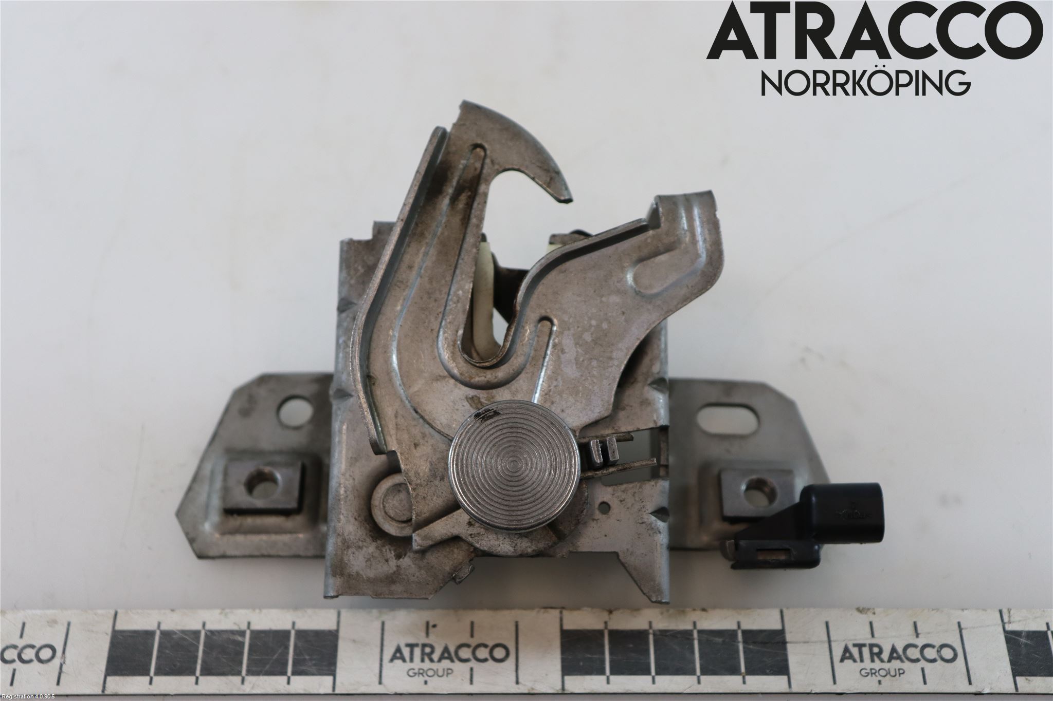 Volvo V50 08-12 Huvlås