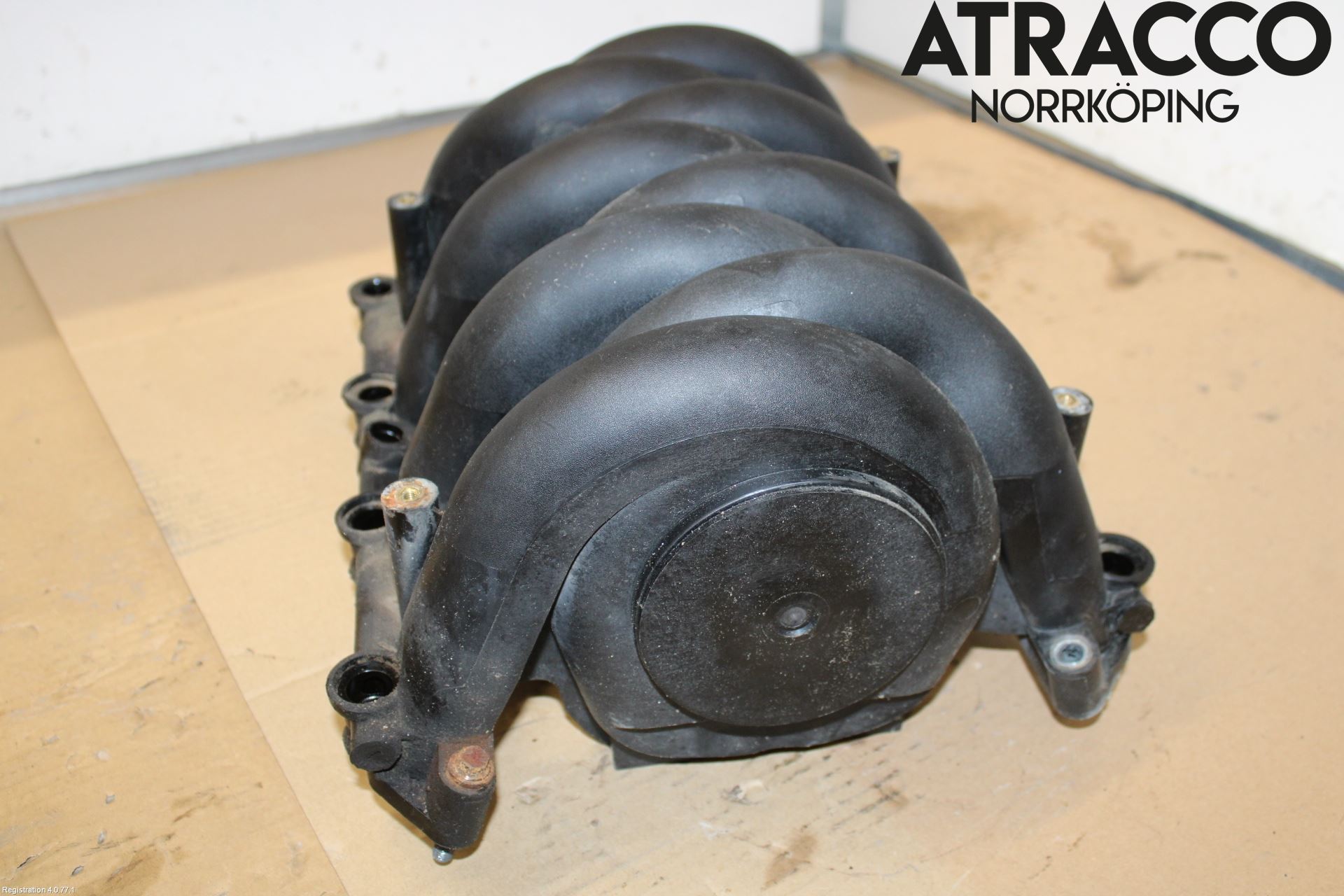 Jaguar XJ X308        98-02 Grenrör Insug