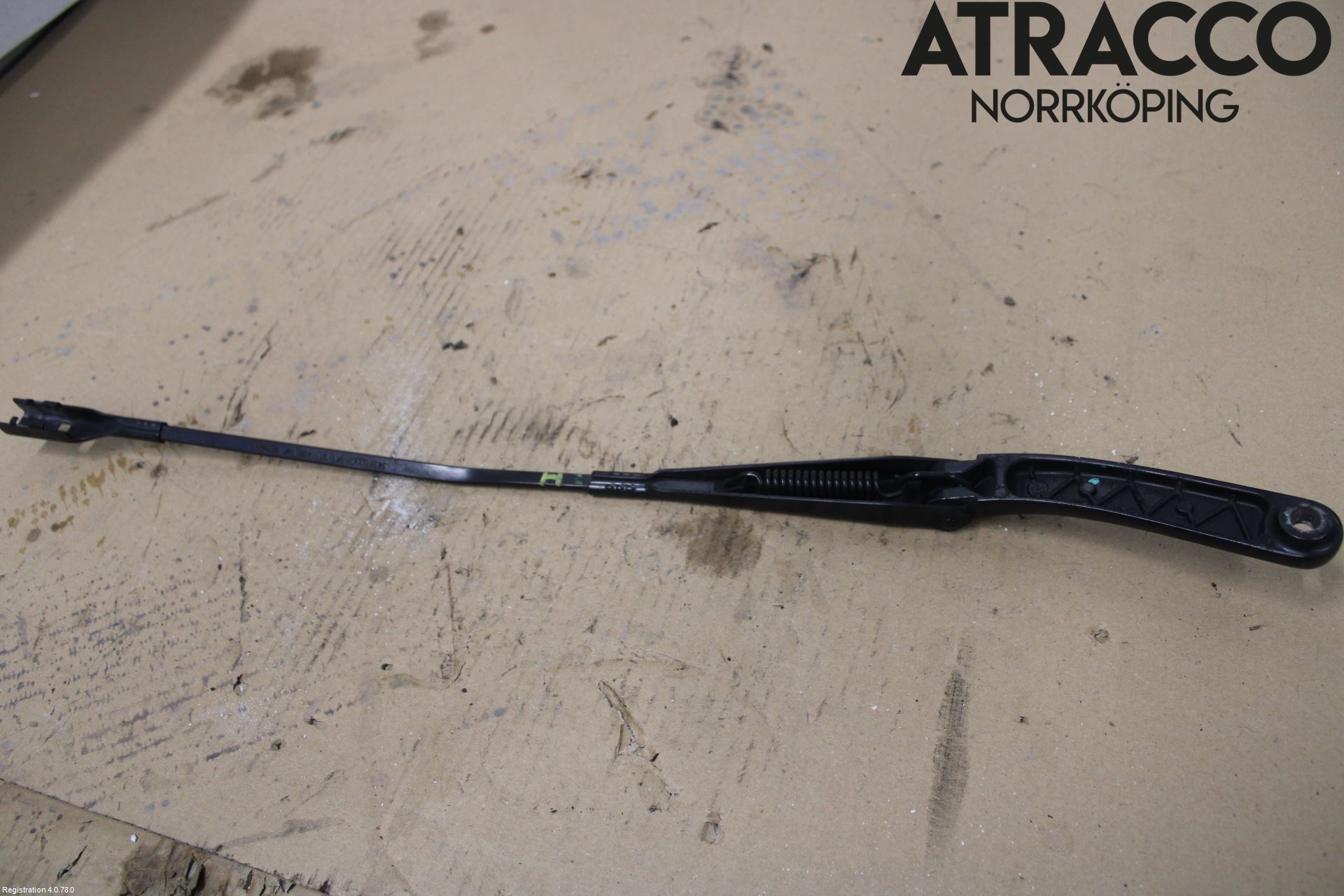 Audi A4 12-15 Torkararm Armar Vindruta