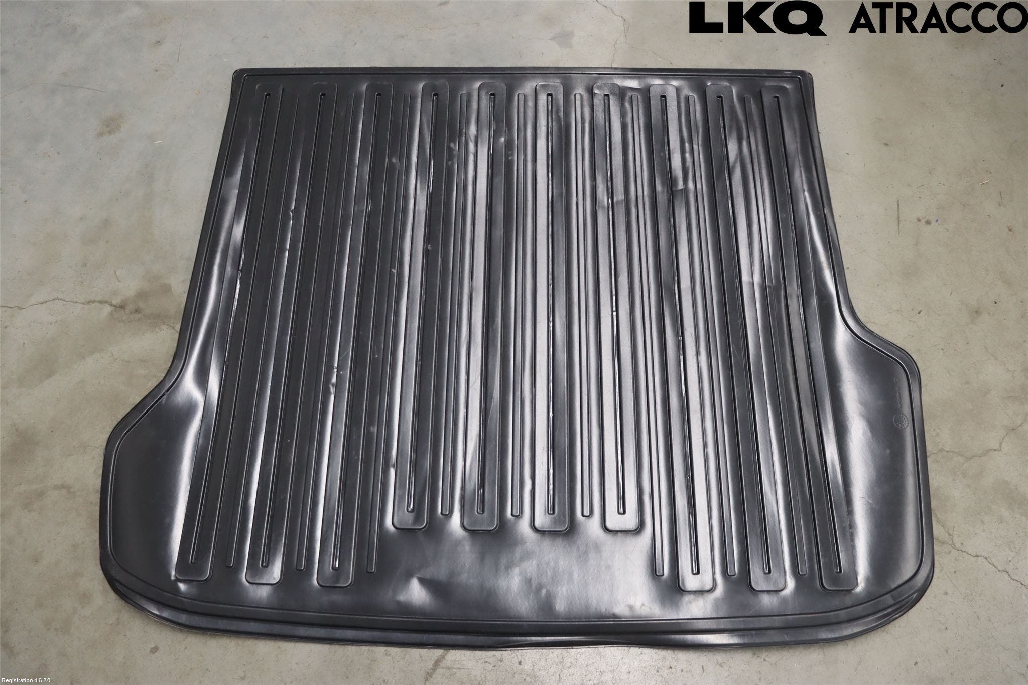 Volvo V70 08-13 Lastmatta-Skydd