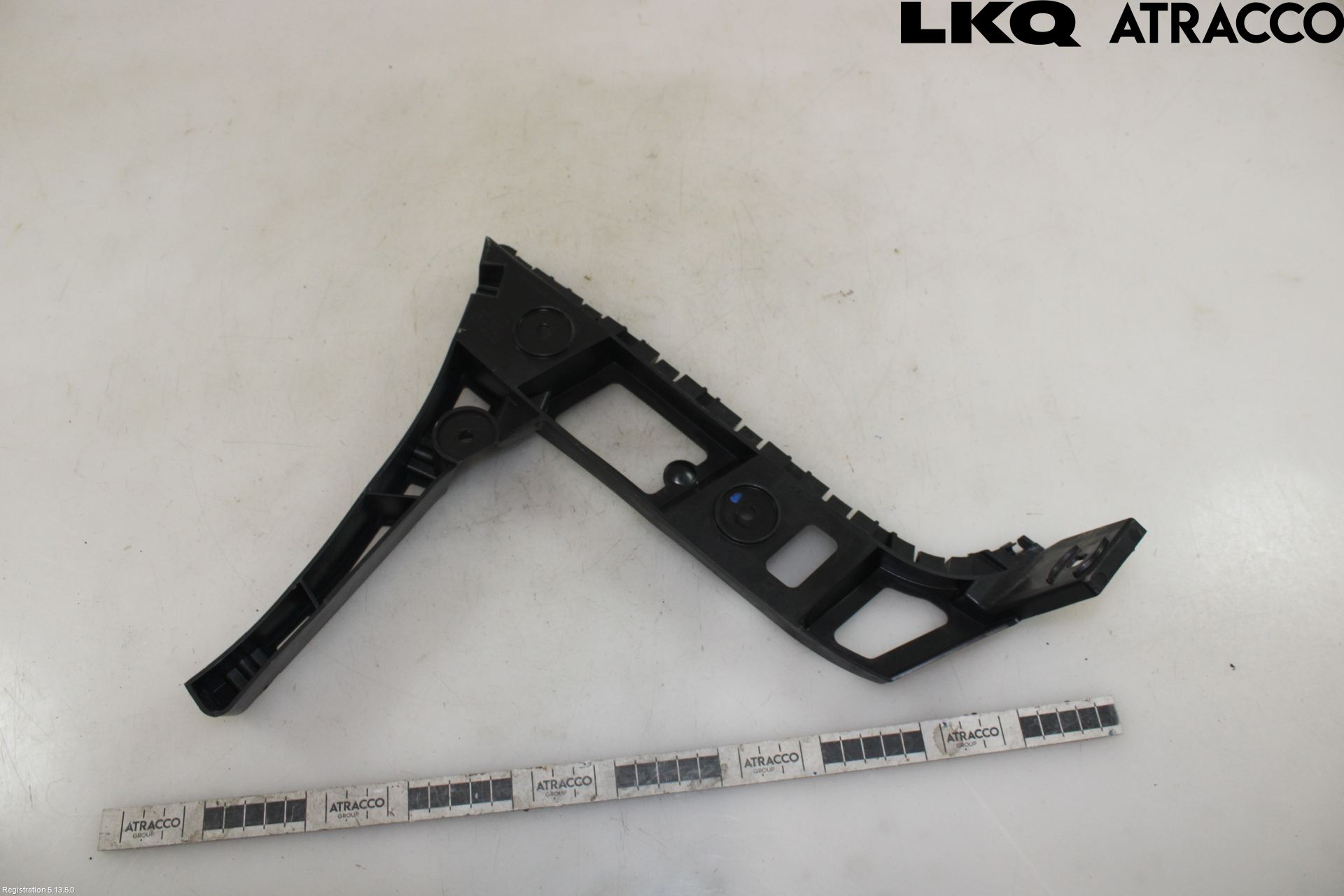 Volkswagen VW TOURAN 10-15 Stötfångarfäste Bak Hö