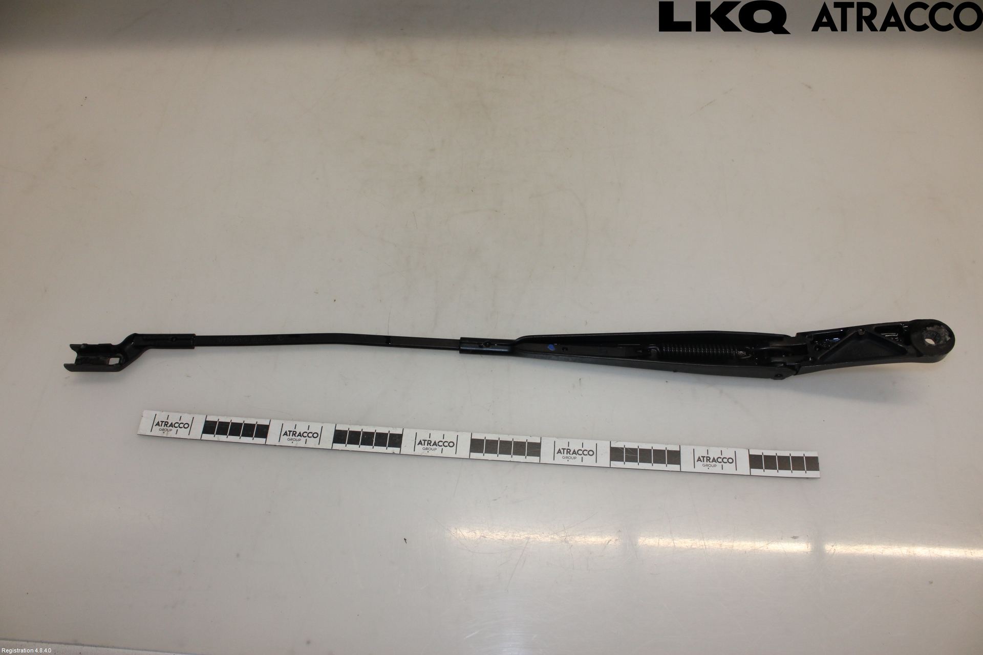 Volkswagen VW PASSAT 11-14 Torkararm Armar Vindruta