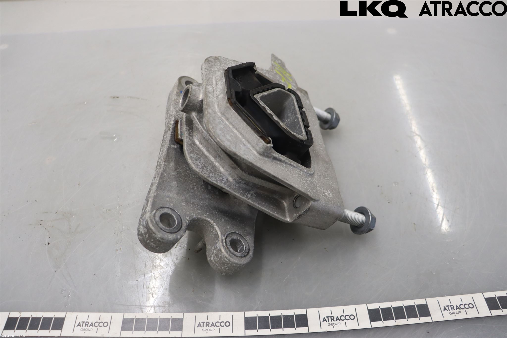 Opel CORSA F, CORSA-E 20- Motorkudde