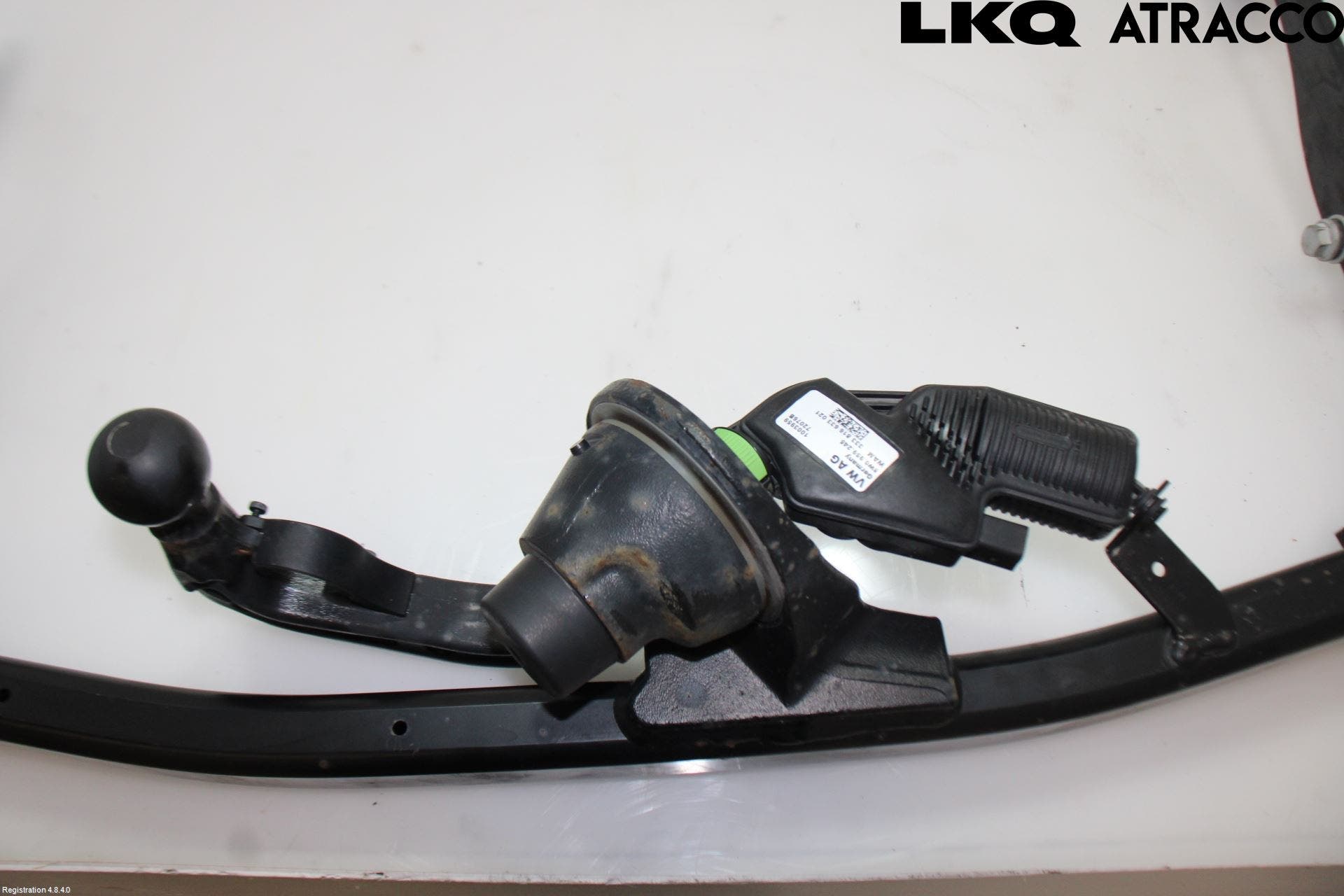 Audi A6 F2/C8 19- Dragkrok