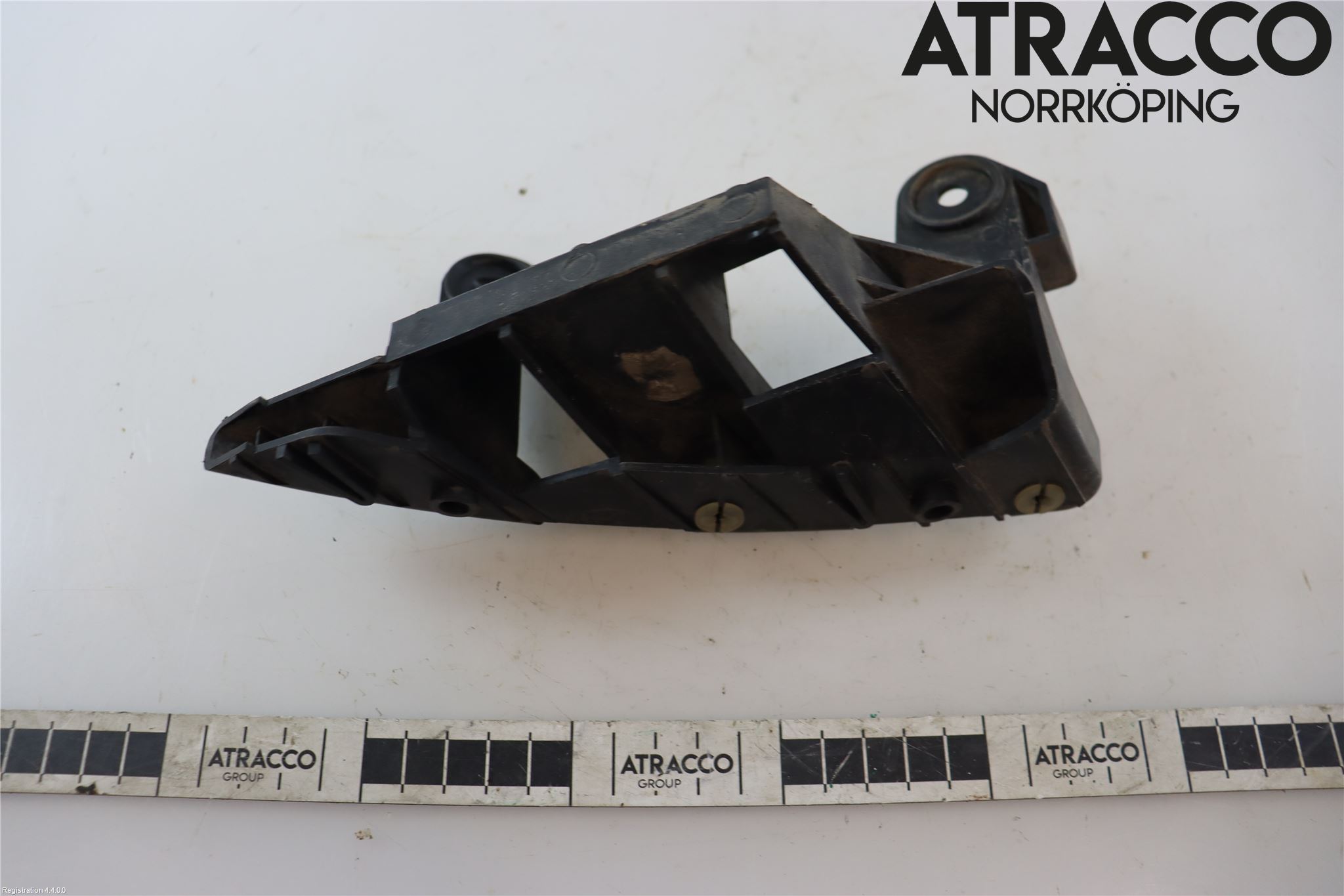 Seat ALTEA Stötfångarfäste Bak Vä