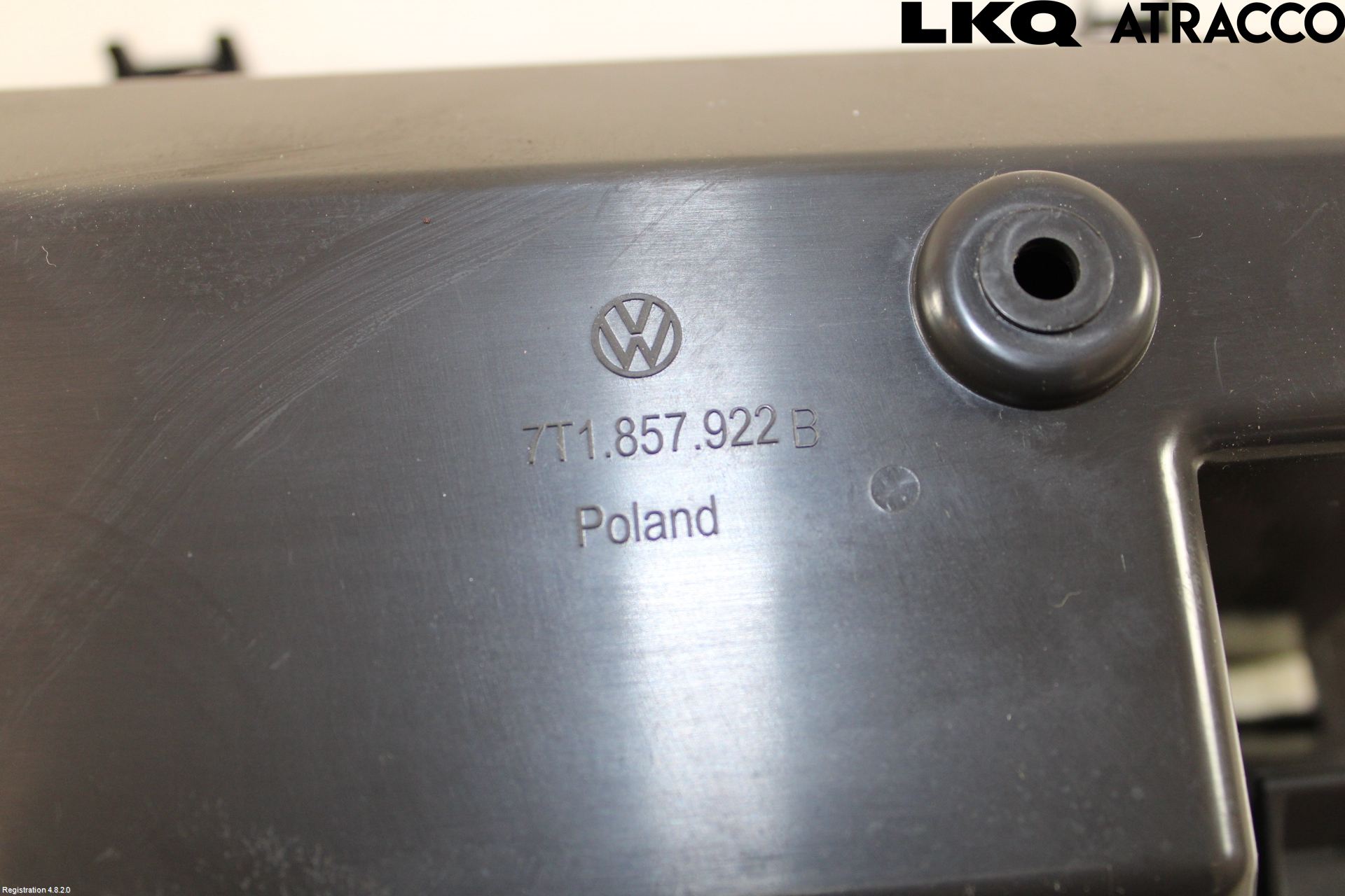 Volkswagen VW TRANSP/CARAVELLE (T7) 22-24 Instrumentbräda Förvaringsfack