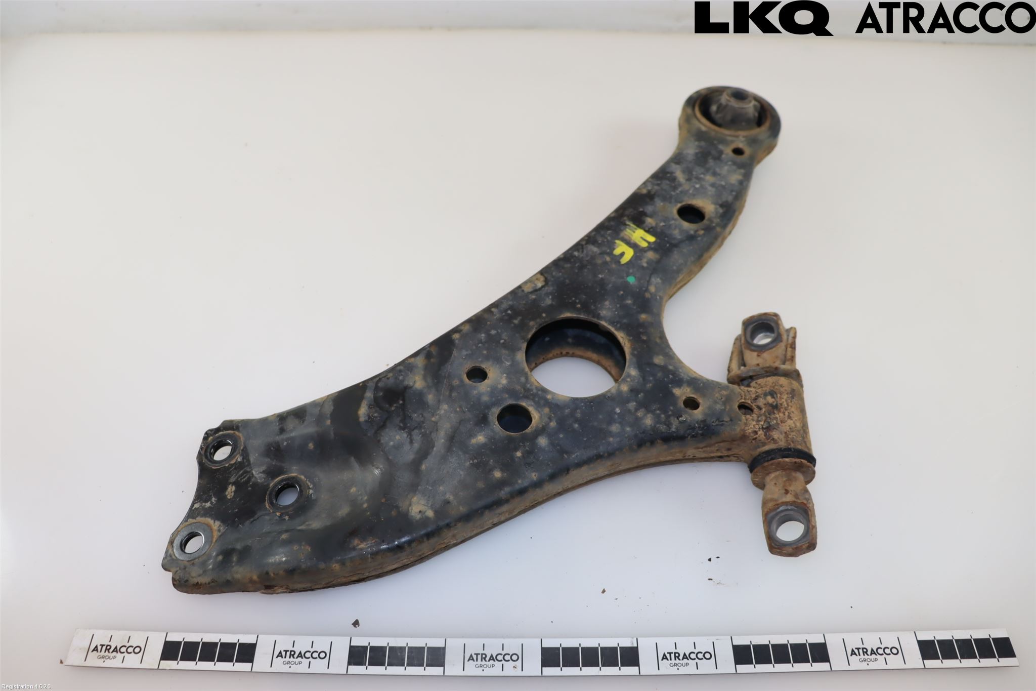 Toyota ÖVRIGT/DIREKTIMP. Bärarm Fram Undre Hö