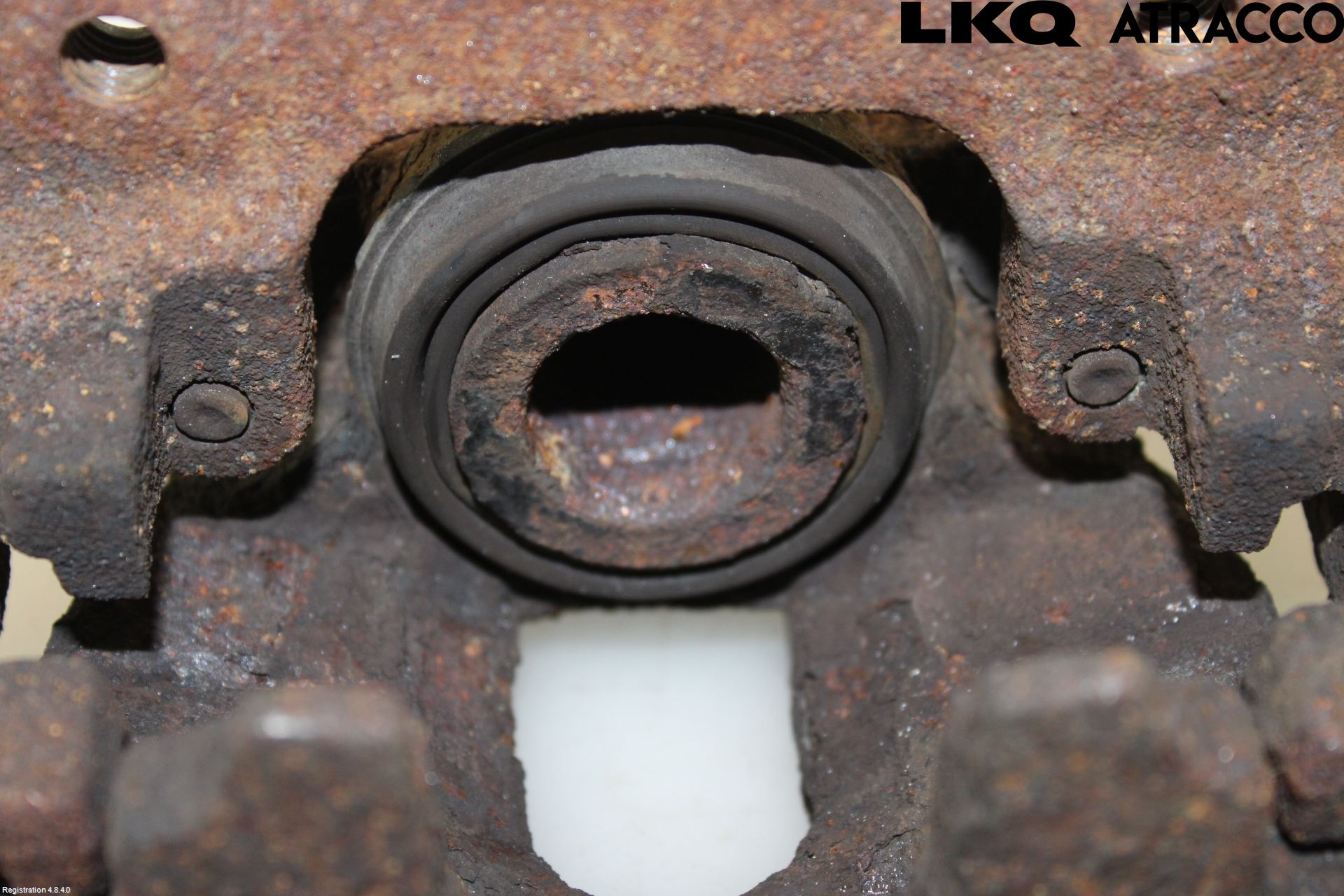 Volvo S80 04-06 Bromsok Bak Vänster