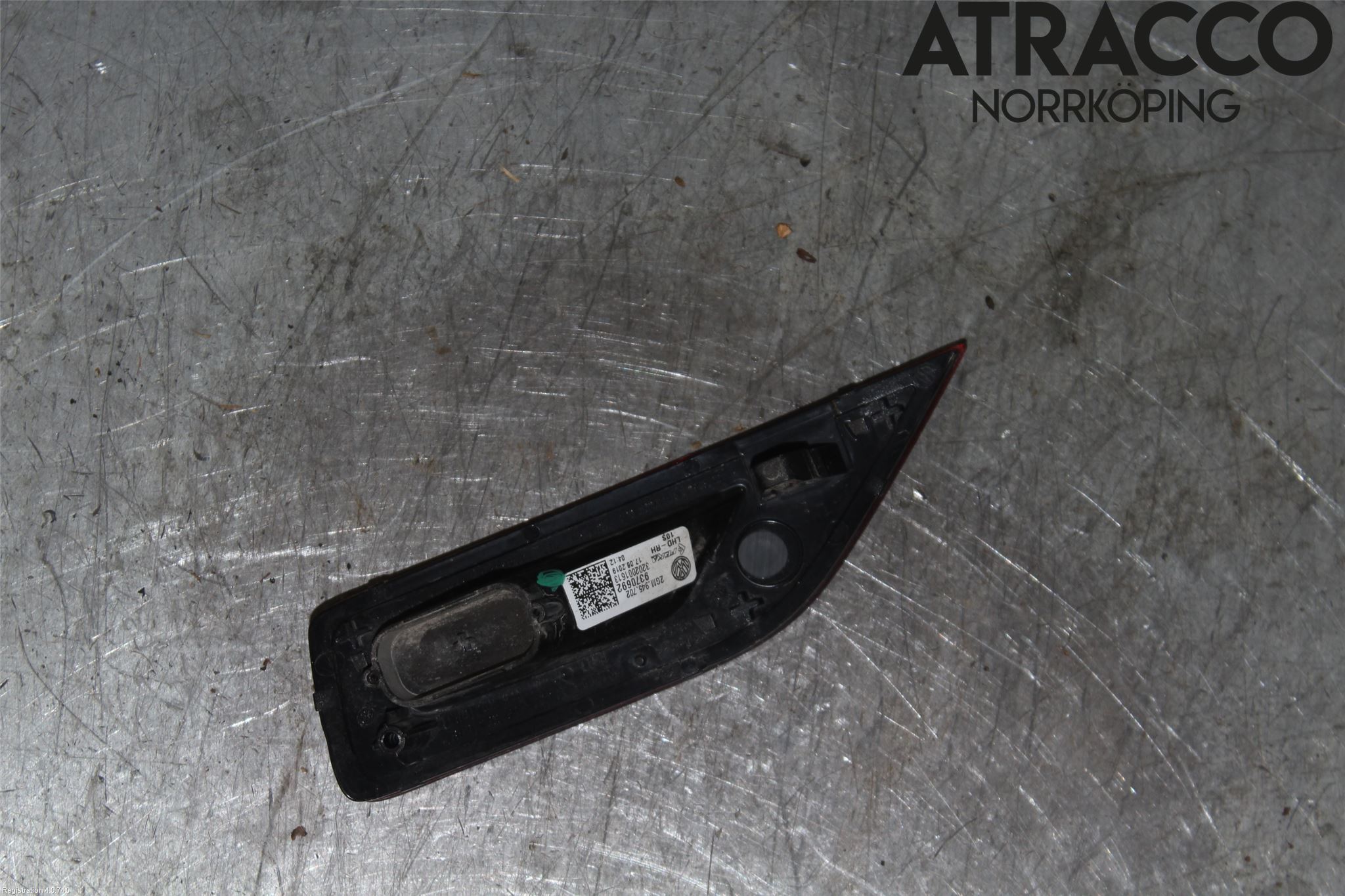 Volkswagen VW T-CROSS 19- Dimljus/Reflex Bak